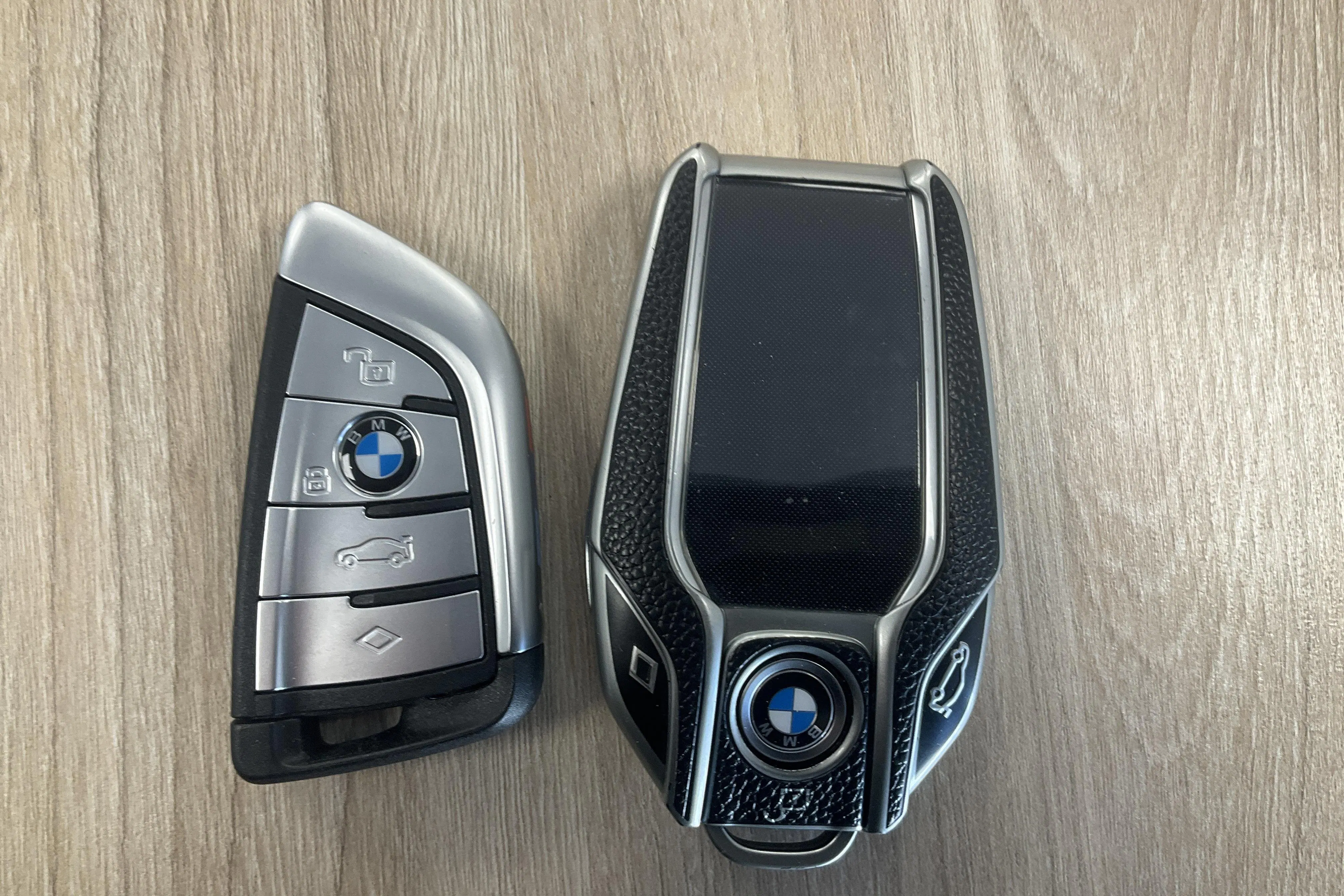 Presentationsfoto 26 av 26: BMW X5 xDrive45e, G05 (394hk) - 9 347 mil - Automat - vit - 2021