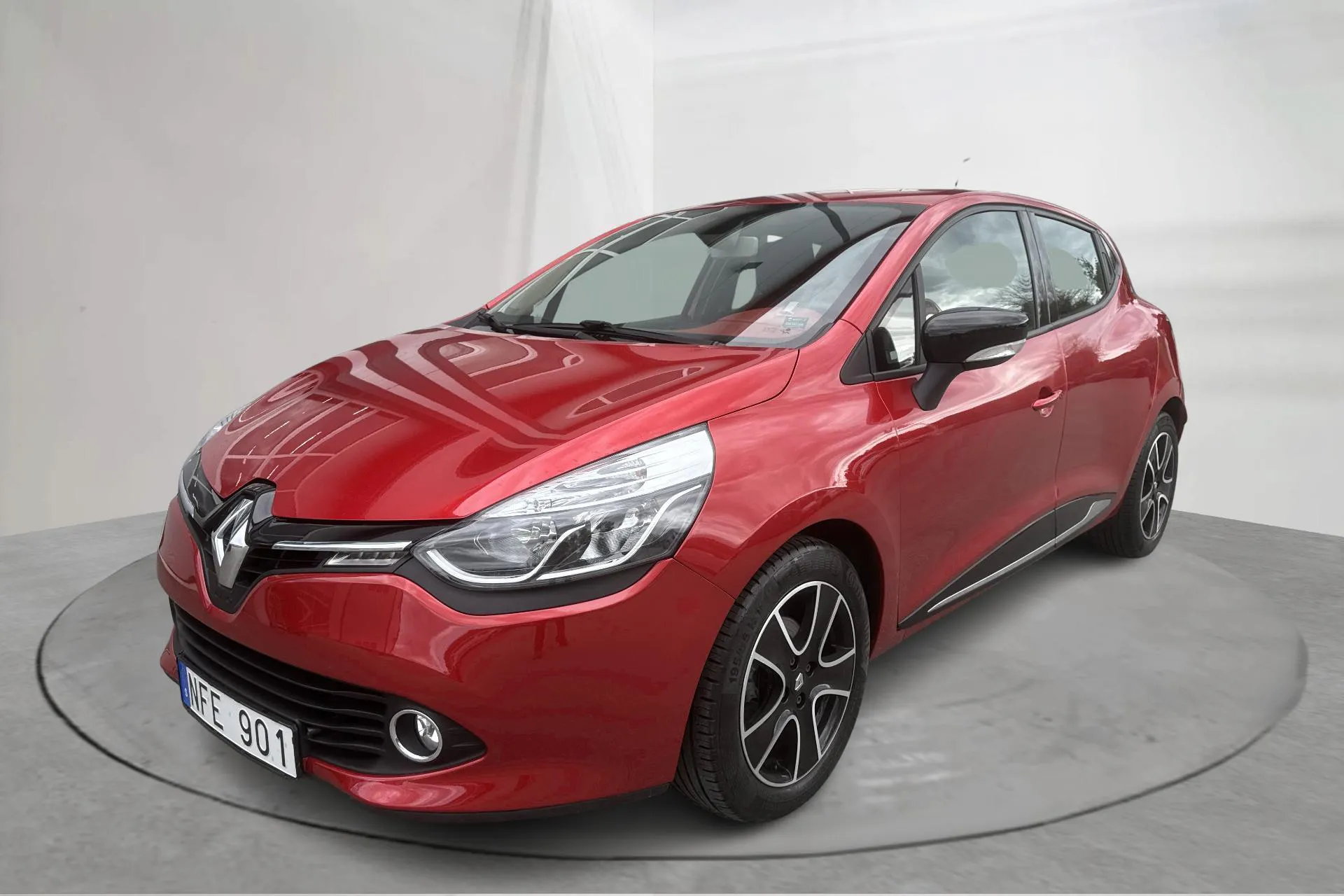 Renault Clio IV 0.9 TCe 90 5dr (90hk)