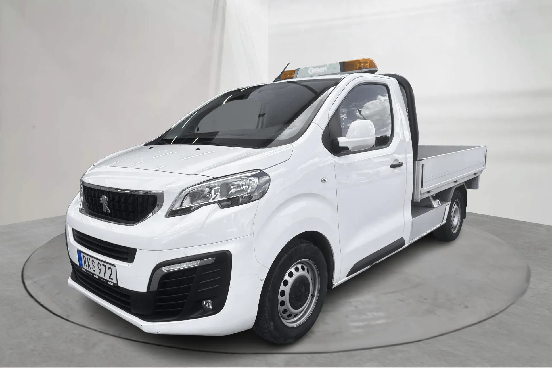 Presentation photo 1 of 14: Peugeot Expert 2.0 HDI Chassi (120hk) - 72 170 km - Manual - 2017