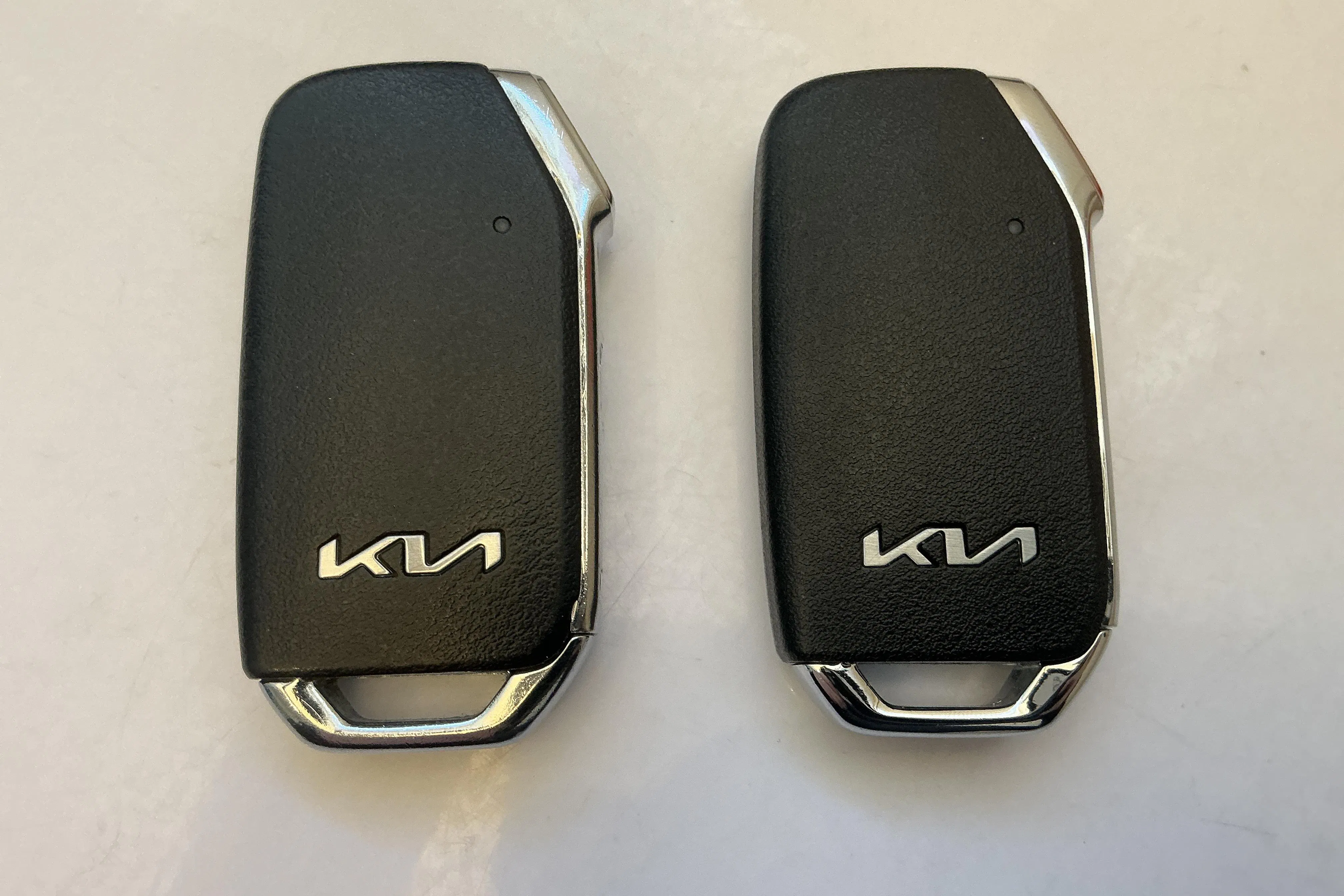 Presentation photo 14 of 14: KIA Niro Hybrid (141hk) - 13 630 km - Automatic - gray - 2023