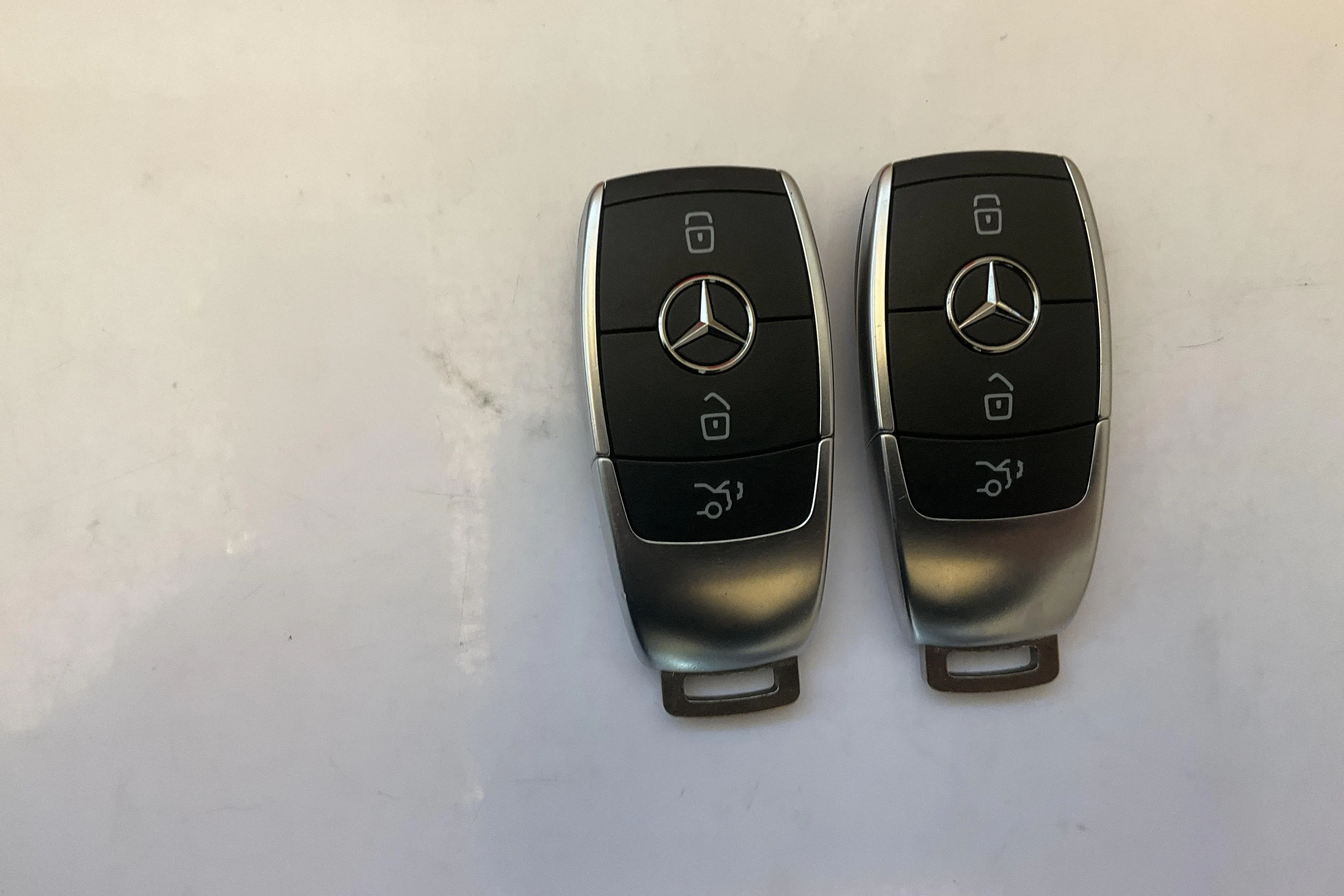 Presentation photo 15 of 15: Mercedes B 200 W247 (163hk) - 158 930 km - Manual - black - 2023