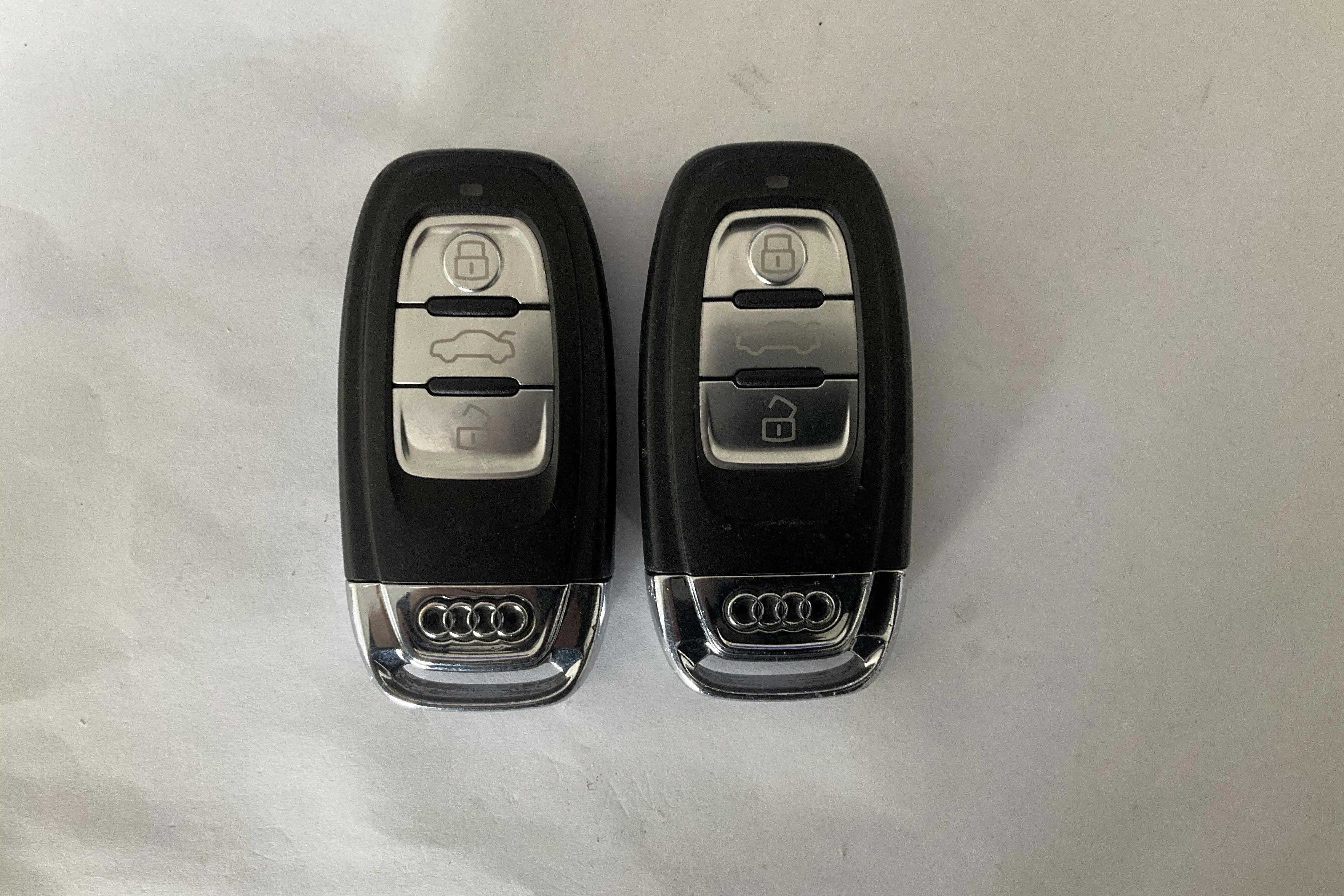 Presentationsfoto 13 av 13: Audi A4 2.0 TDI Avant quattro (150hk) - 17 991 mil - Manuell - svart - 2015