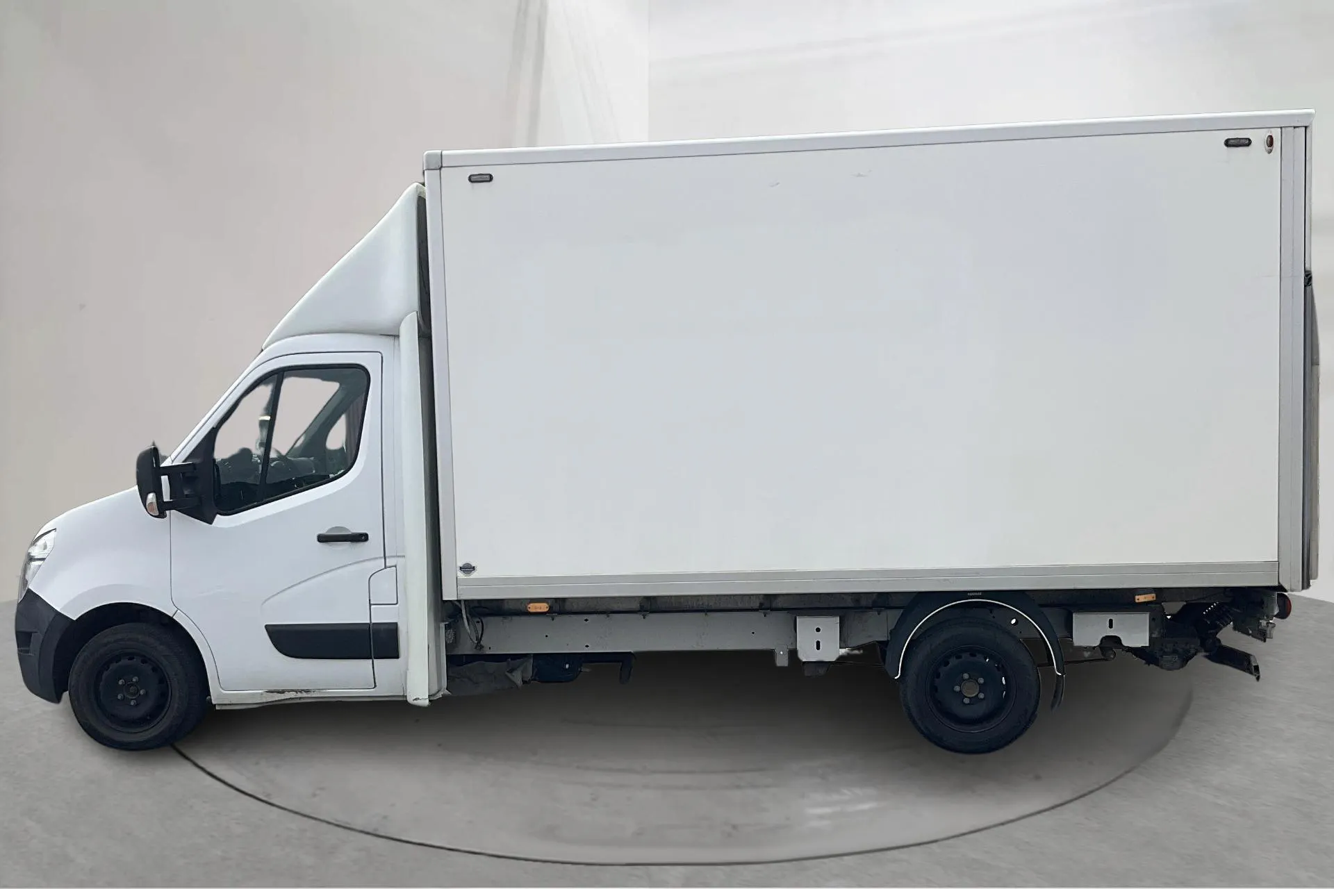 Presentationsfoto 2 av 13: Nissan NV400 2.3 dCi Volymskåp (170hk) - 16 953 mil - Manuell - vit - 2020