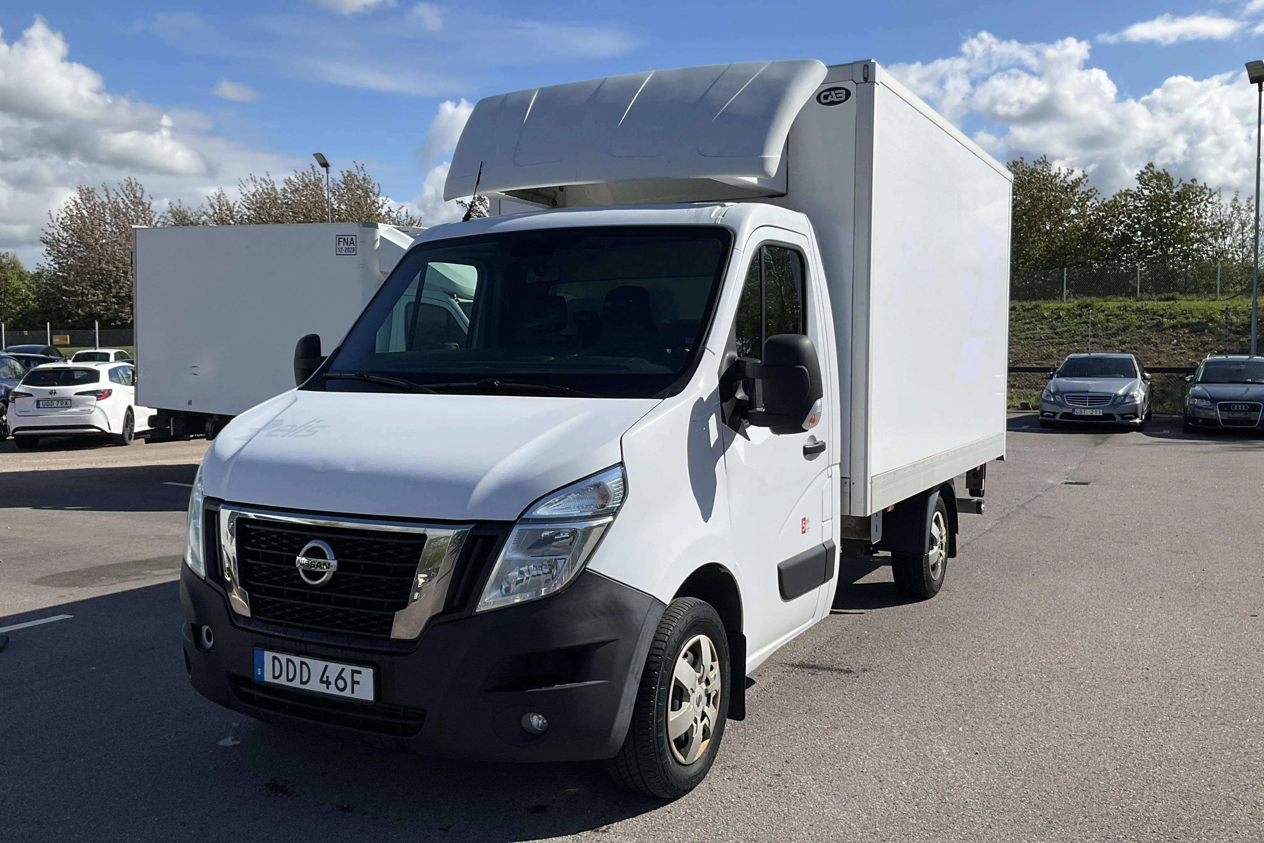 Presentationsfoto 1 av 15: Nissan NV400 2.3 dCi 2WD (180hk) - 16 023 mil - Automat - vit - 2020