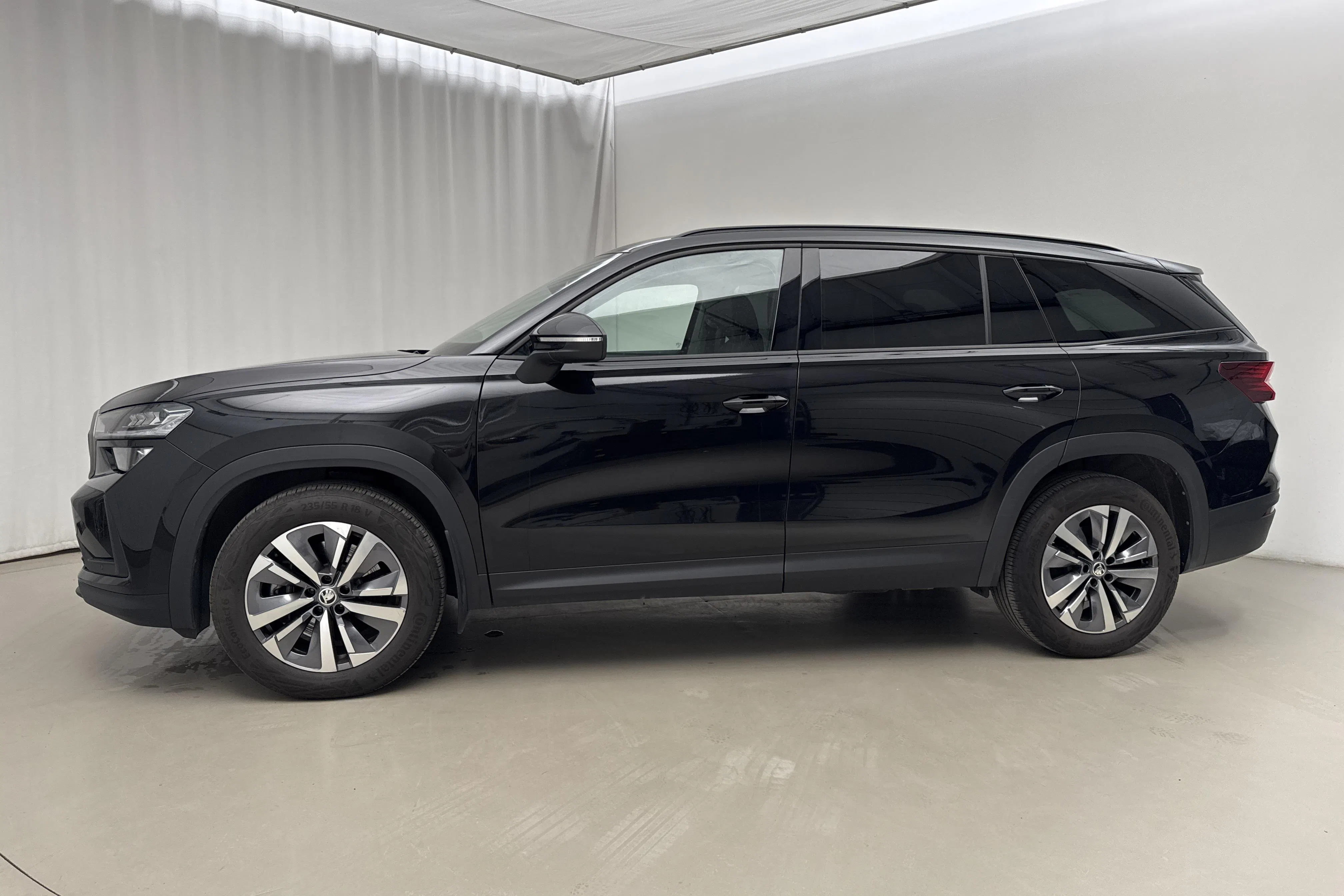 Presentationsfoto 2 av 21: Skoda Kodiaq 1.5 TSI m-hev (150hk) - 3 301 mil - Automat - svart - 2025