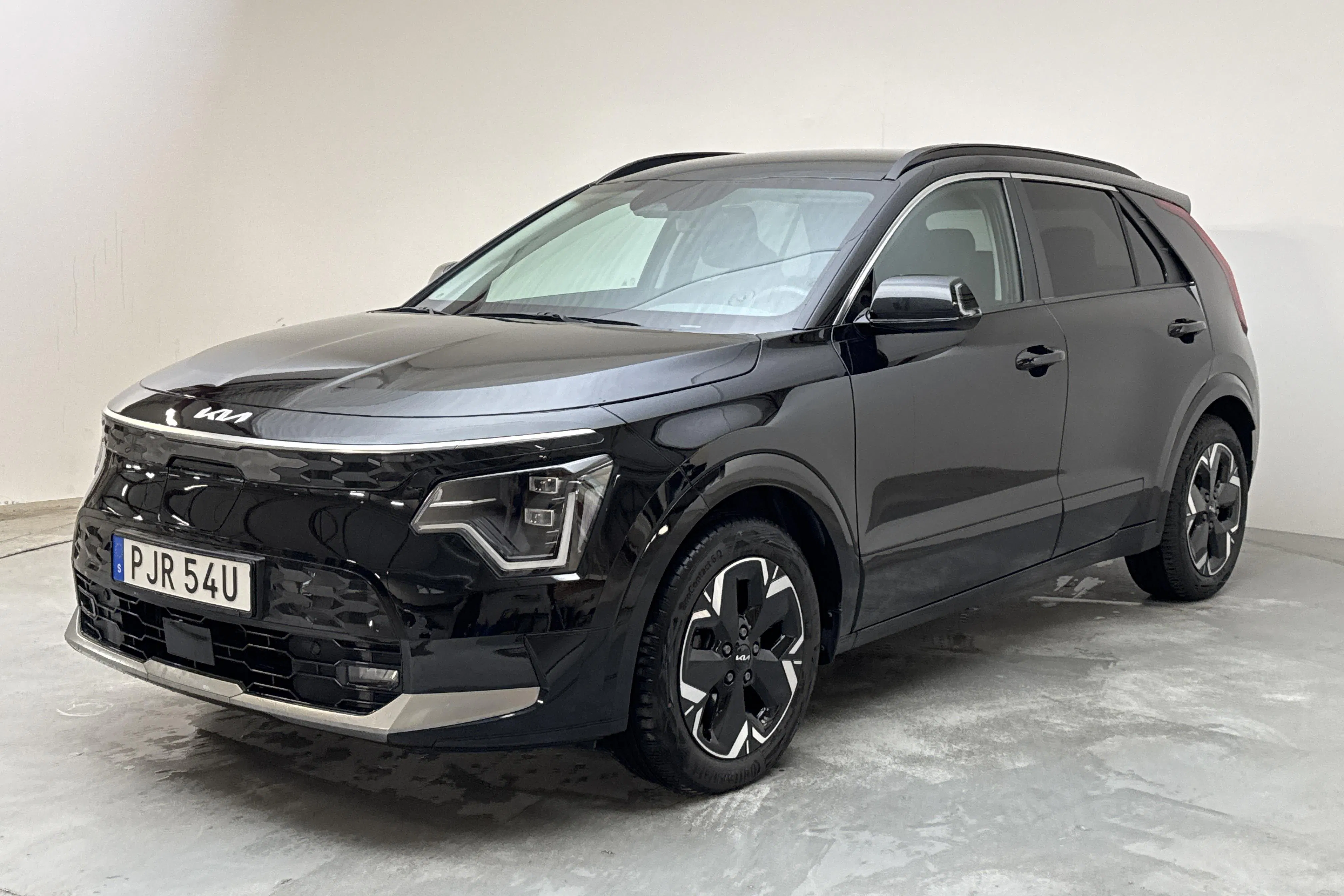 Presentationsfoto 1 av 19: KIA Niro EV 65kWh (204hk) - 4 102 mil - Automat - svart - 2023