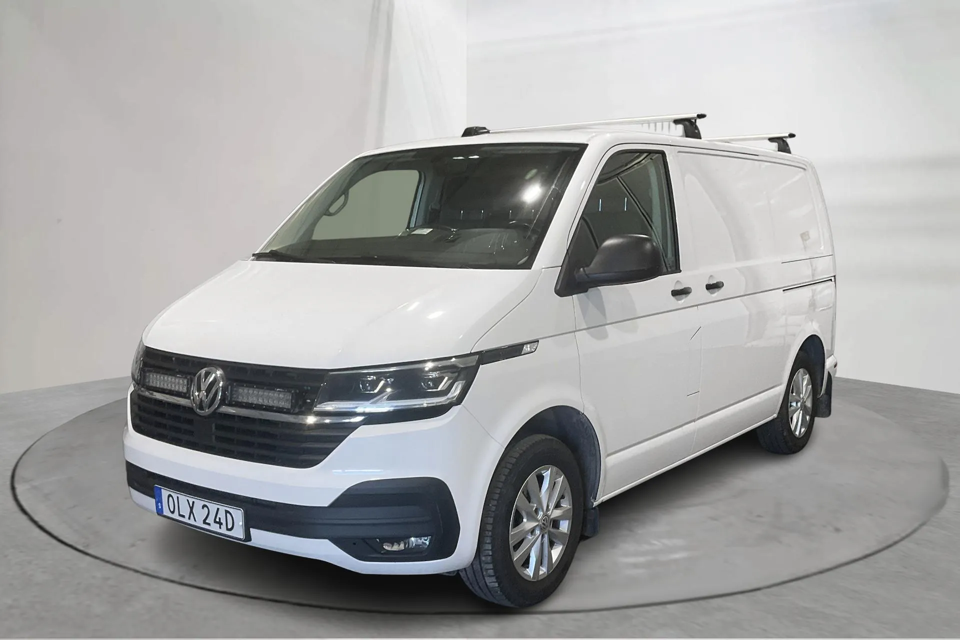 Presentation photo 1 of 15: VW Transporter T6 2.0 TDI BMT Skåp 4MOTION (150hk) - 122 930 km - Automatic - white - 2020