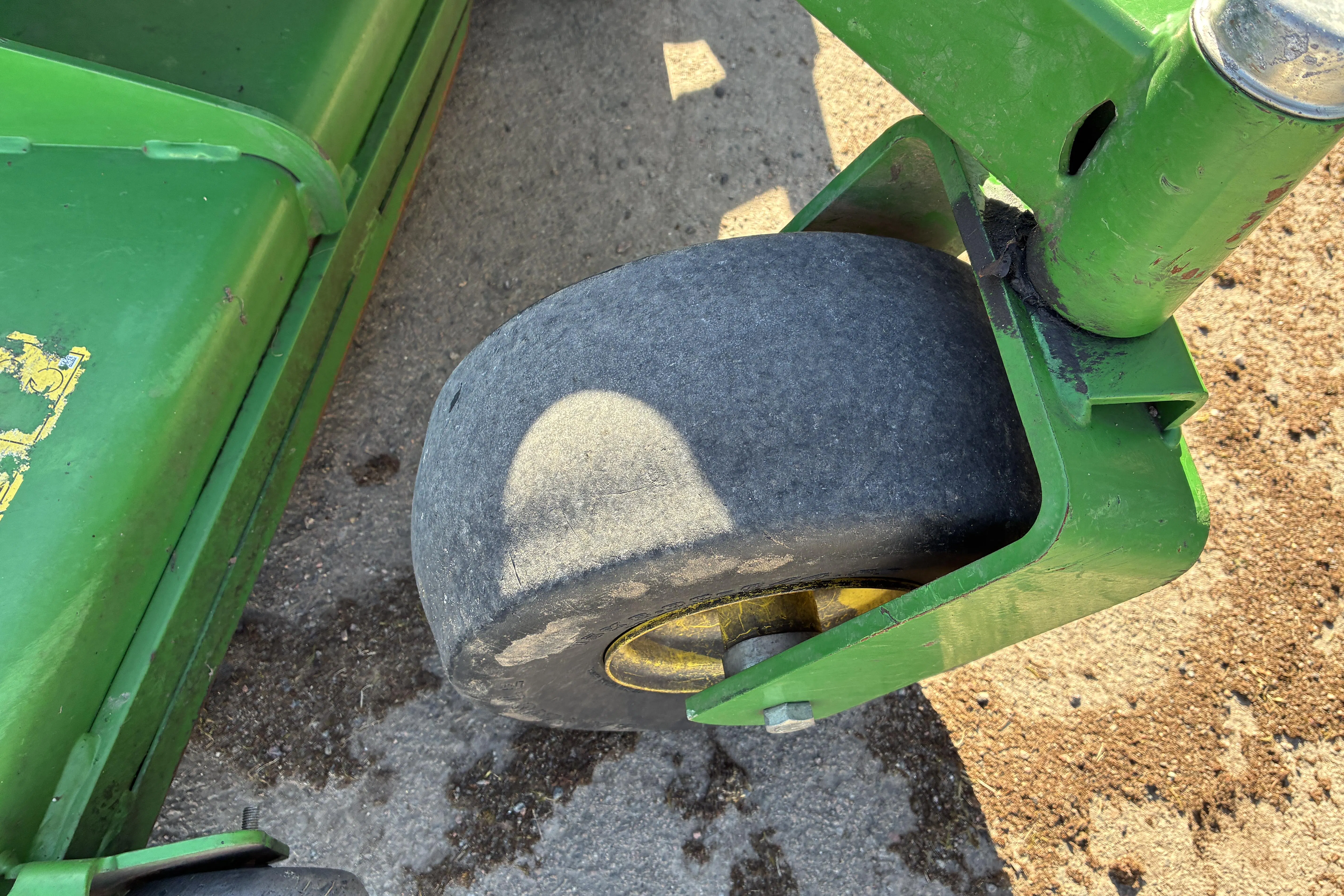 Presentationsfoto 27 av 27: John Deere Z997R, ågräsklippare - 0 km - 2018