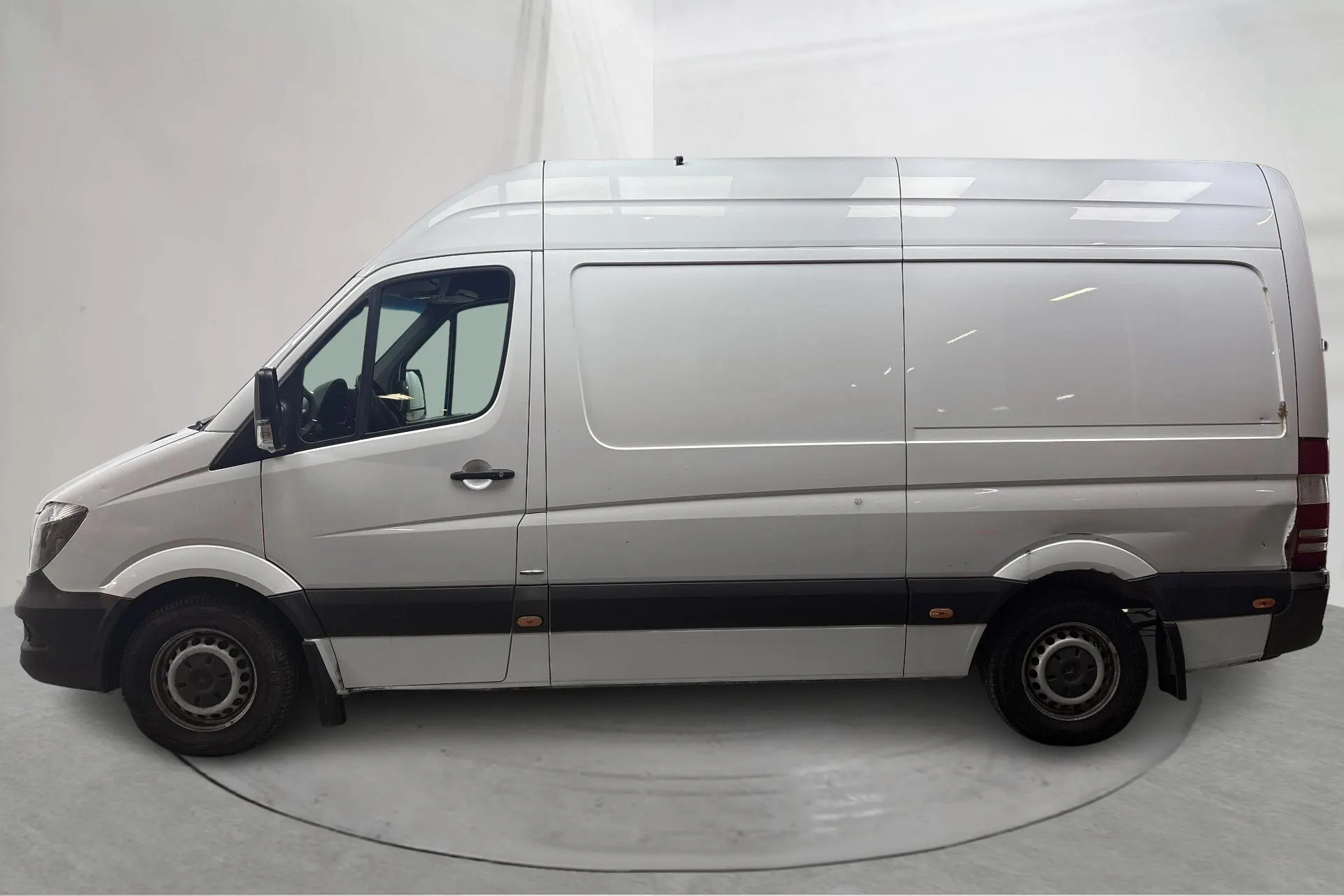 Presentationsfoto 2 av 13: Mercedes Sprinter 316 CDI (163hk) - 41 033 mil - Automat - vit - 2017