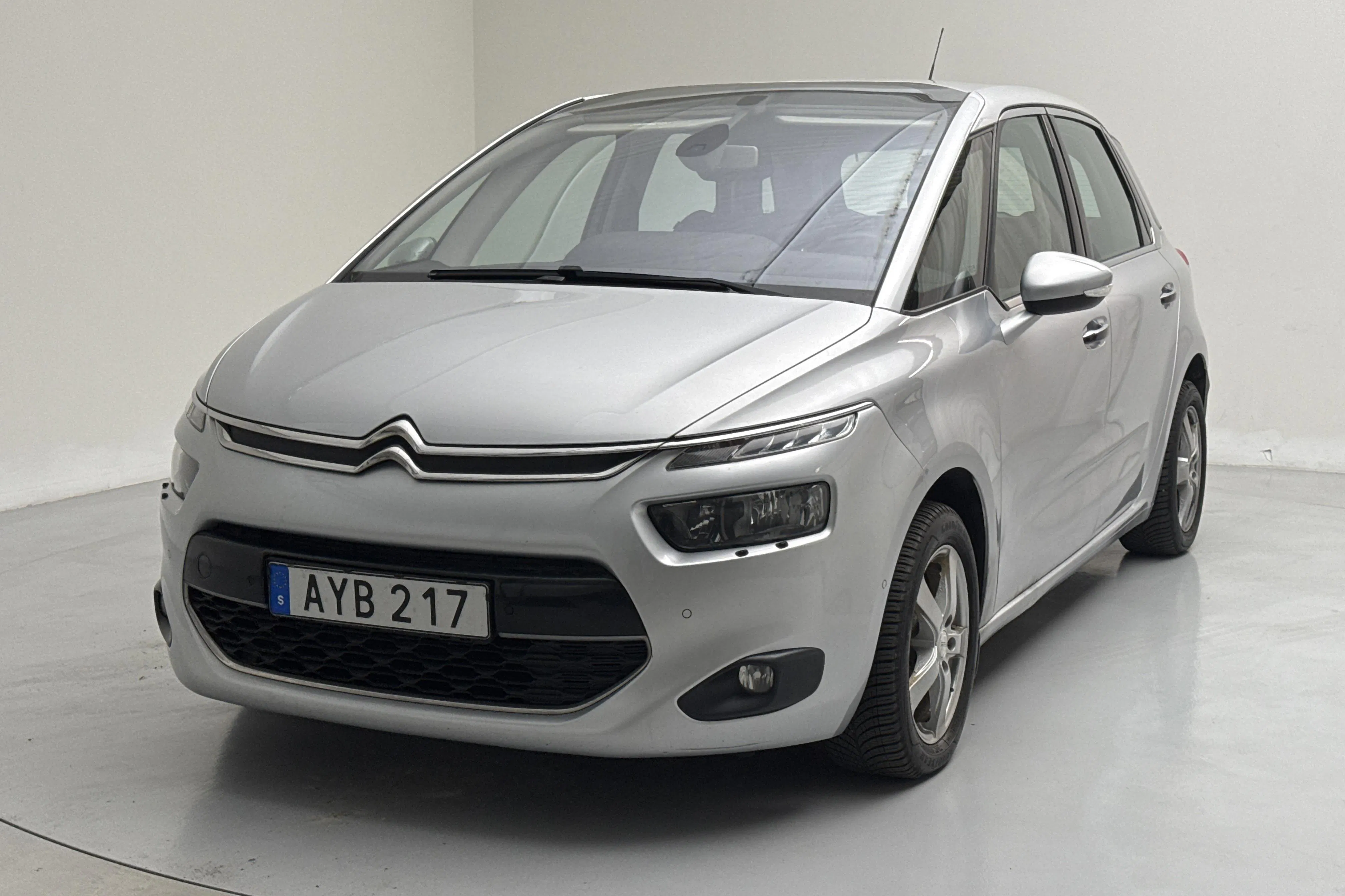 Presentationsfoto 1 av 13: Citroën C4 Picasso 1.6 HDi (115hk) - 16 882 mil - Automat - silver - 2015