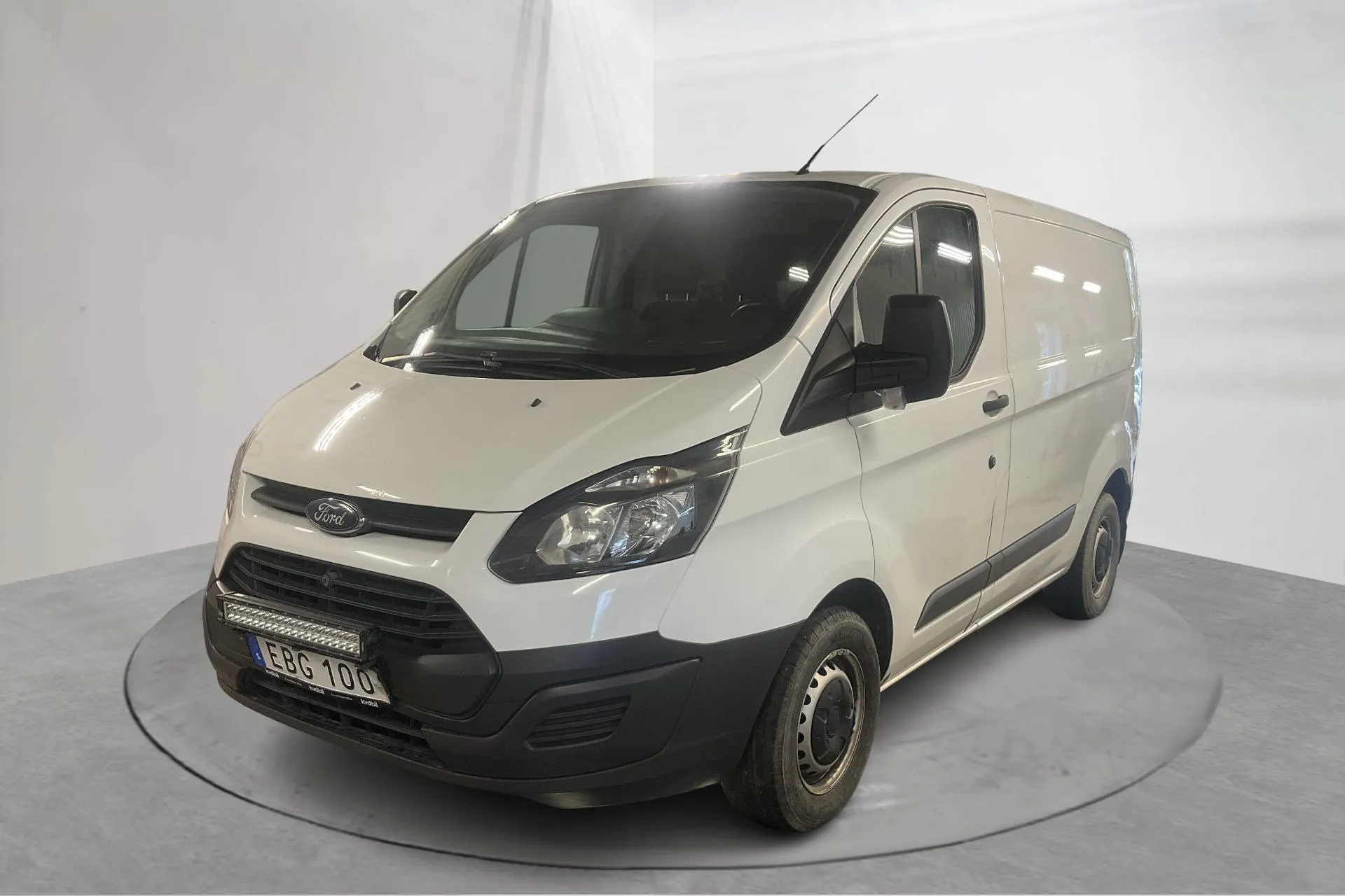 Presentation photo 1 of 14: Ford Transit Custom 270 (100hk) - 221 540 km - Manual - white - 2016