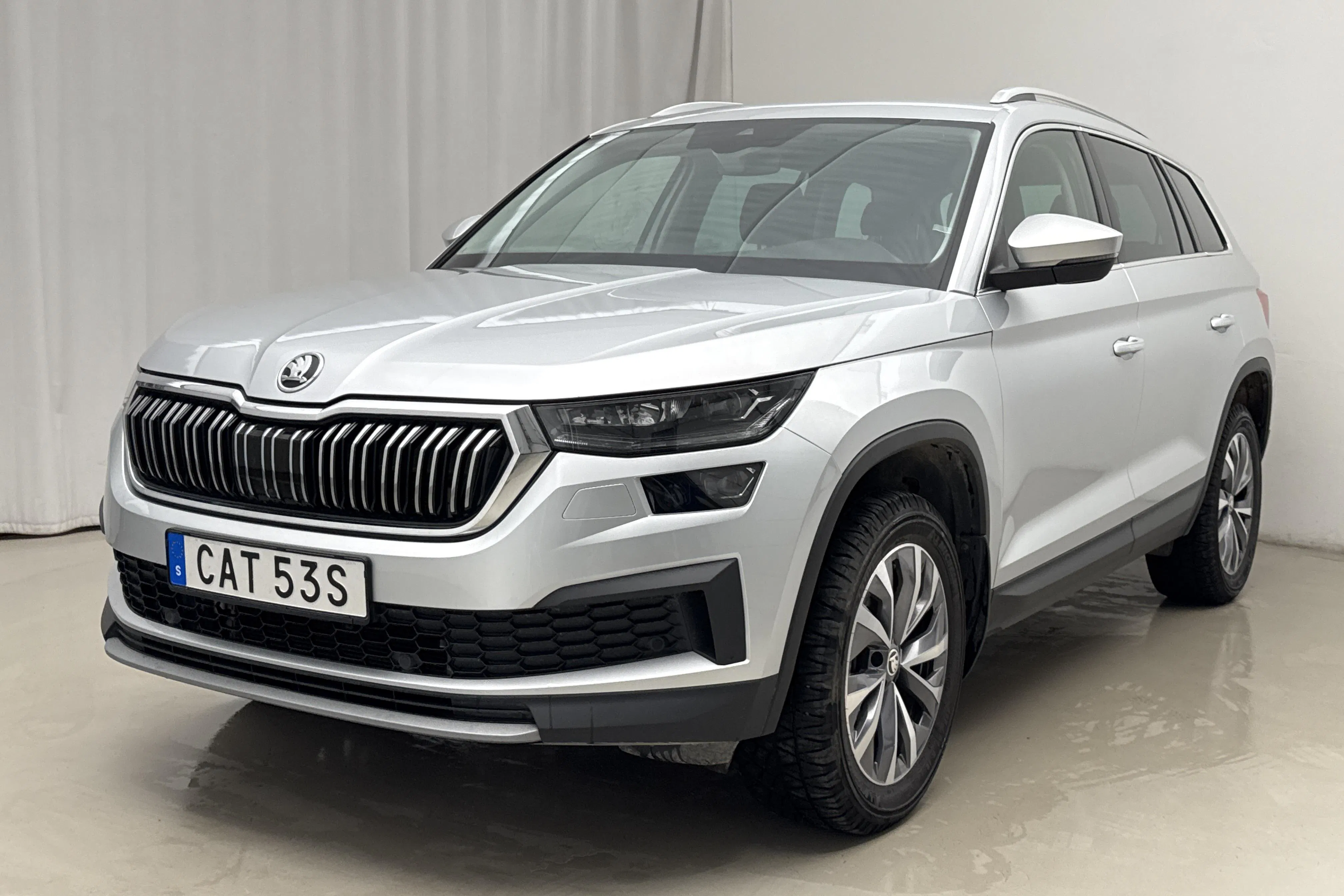 Presentationsfoto 1 av 20: Skoda Kodiaq 2.0 TDI 4X4 (200hk) - 12 202 mil - Automat - silver - 2022