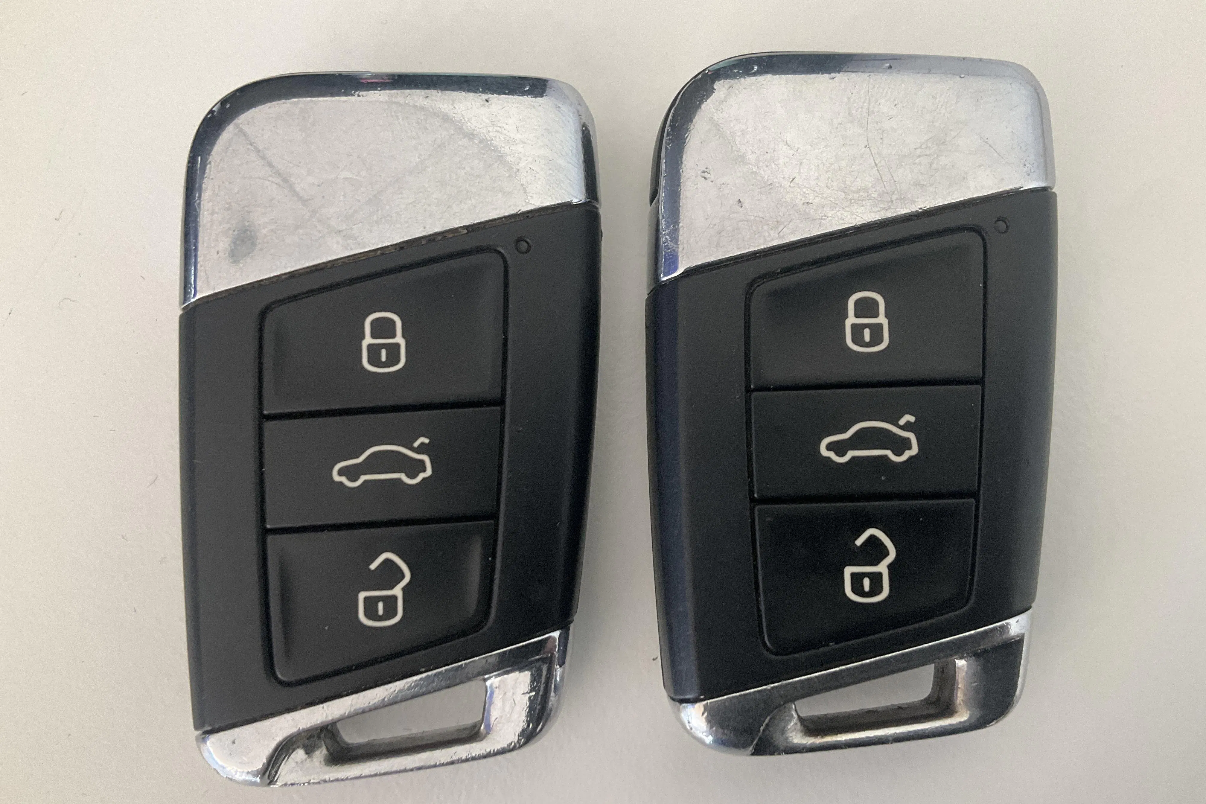 Presentationsfoto 17 av 17: VW Passat 2.0 TDI Sportscombi (190hk) - 21 400 mil - Automat - vit - 2016