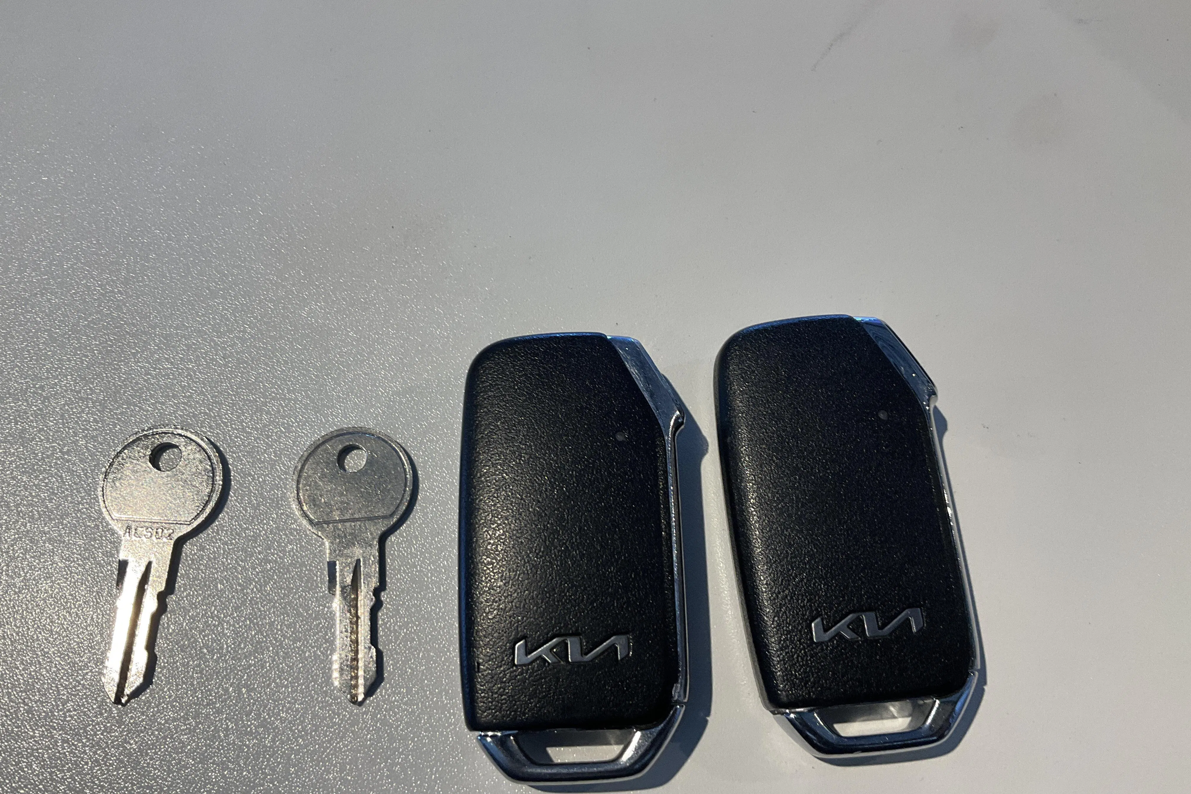 Presentationsfoto 21 av 21: KIA Ceed 1.6 Plug-in Hybrid SW (141hk) - 11 049 mil - Automat - vit - 2022