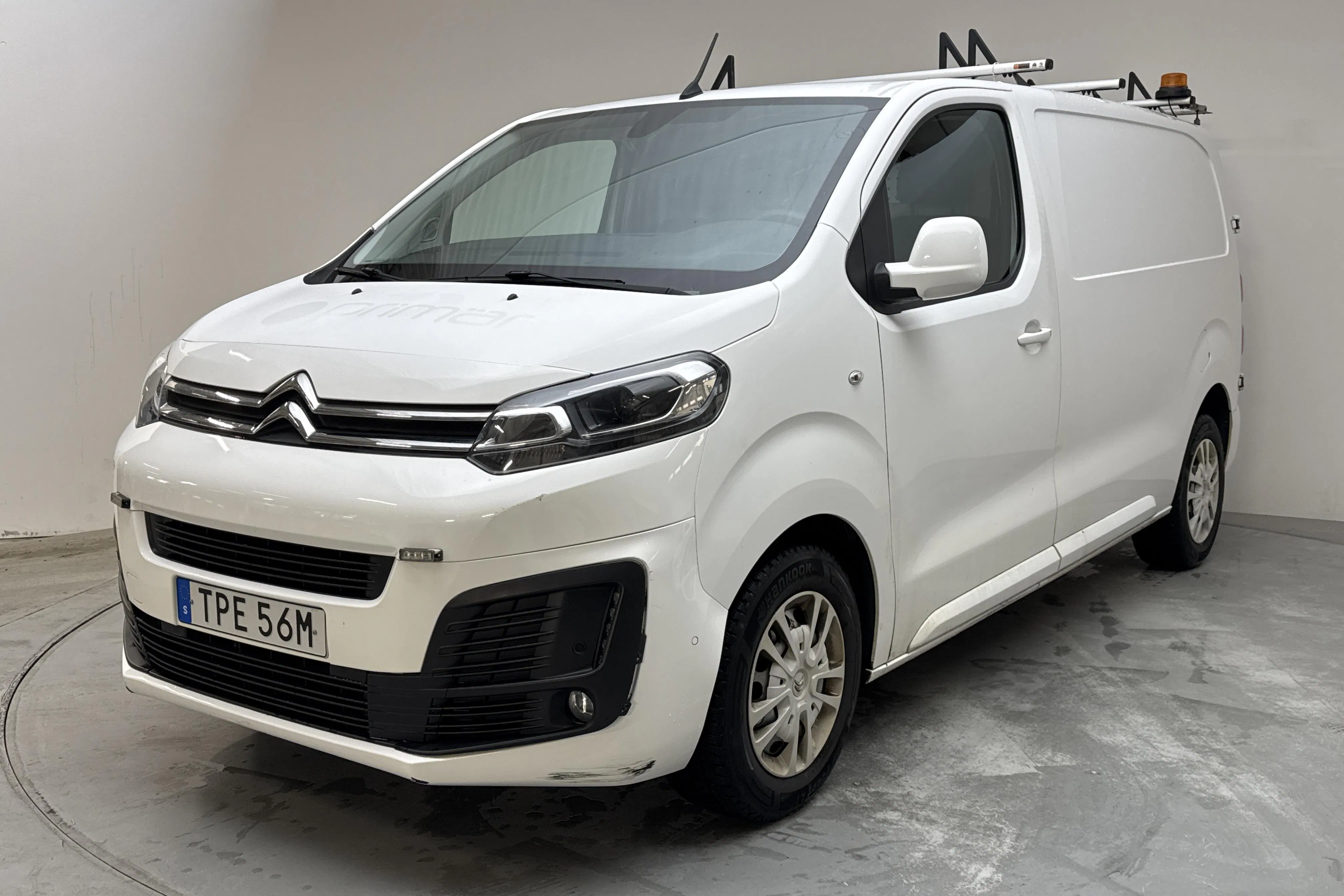 Presentation photo 1 of 12: Citroën Jumpy III 2.0 BlueHDI Skåp (120hk) - 57 620 km - Automatic - white - 2020