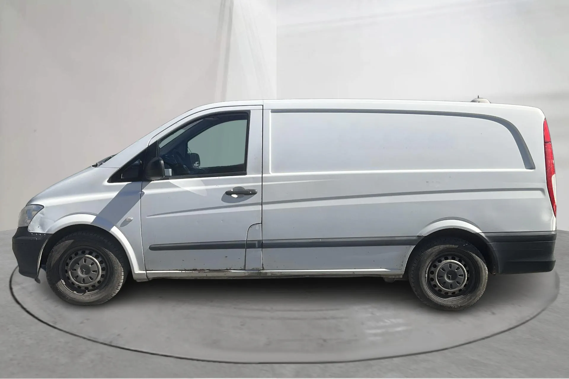 Presentationsfoto 2 av 12: Mercedes Vito 113 CDI W639 (136hk) - 25 767 mil - Automat - vit - 2013