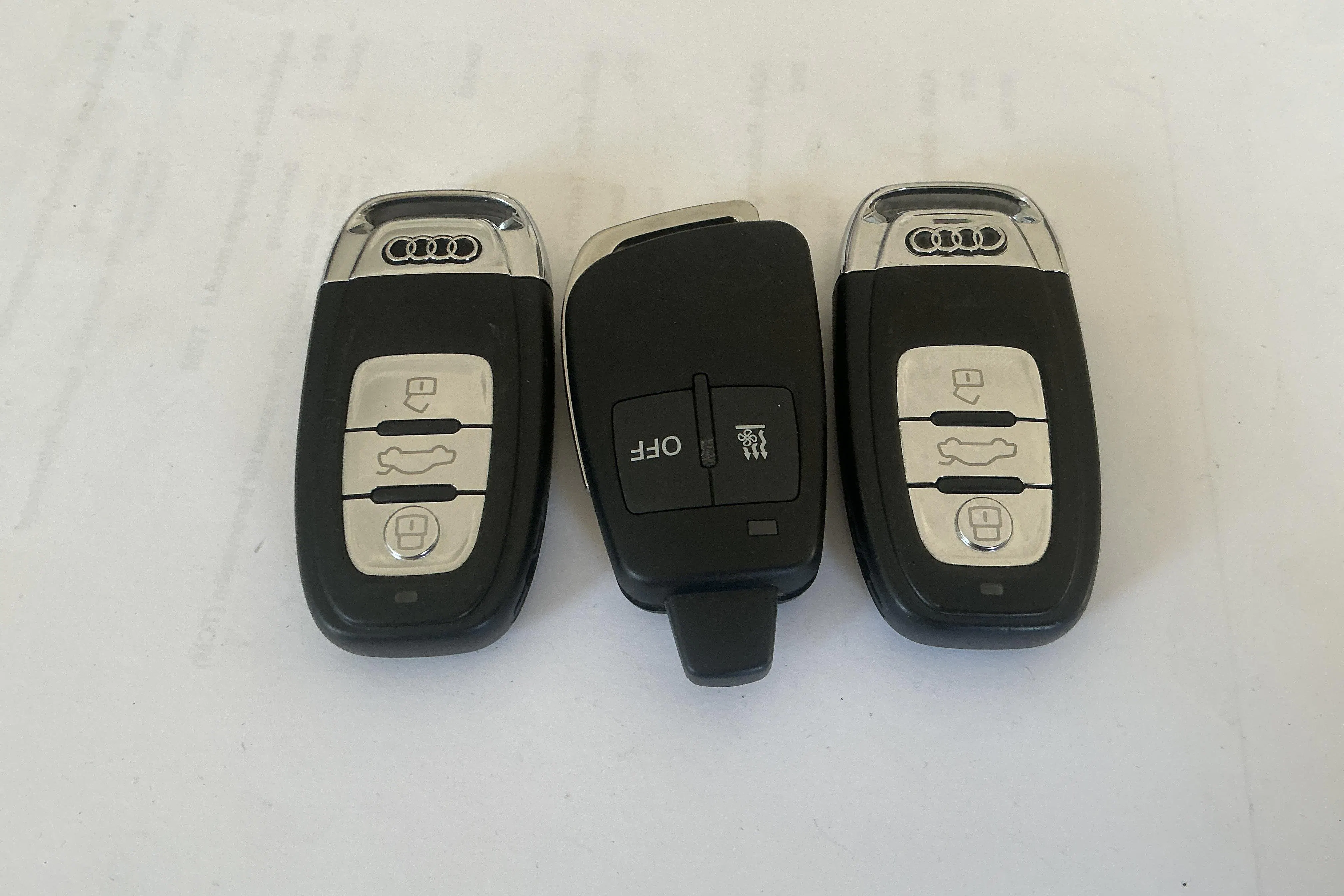 Presentationsfoto 14 av 14: Audi Q5 2.0 TDI quattro (177hk) - 15 324 mil - Automat - silver - 2014