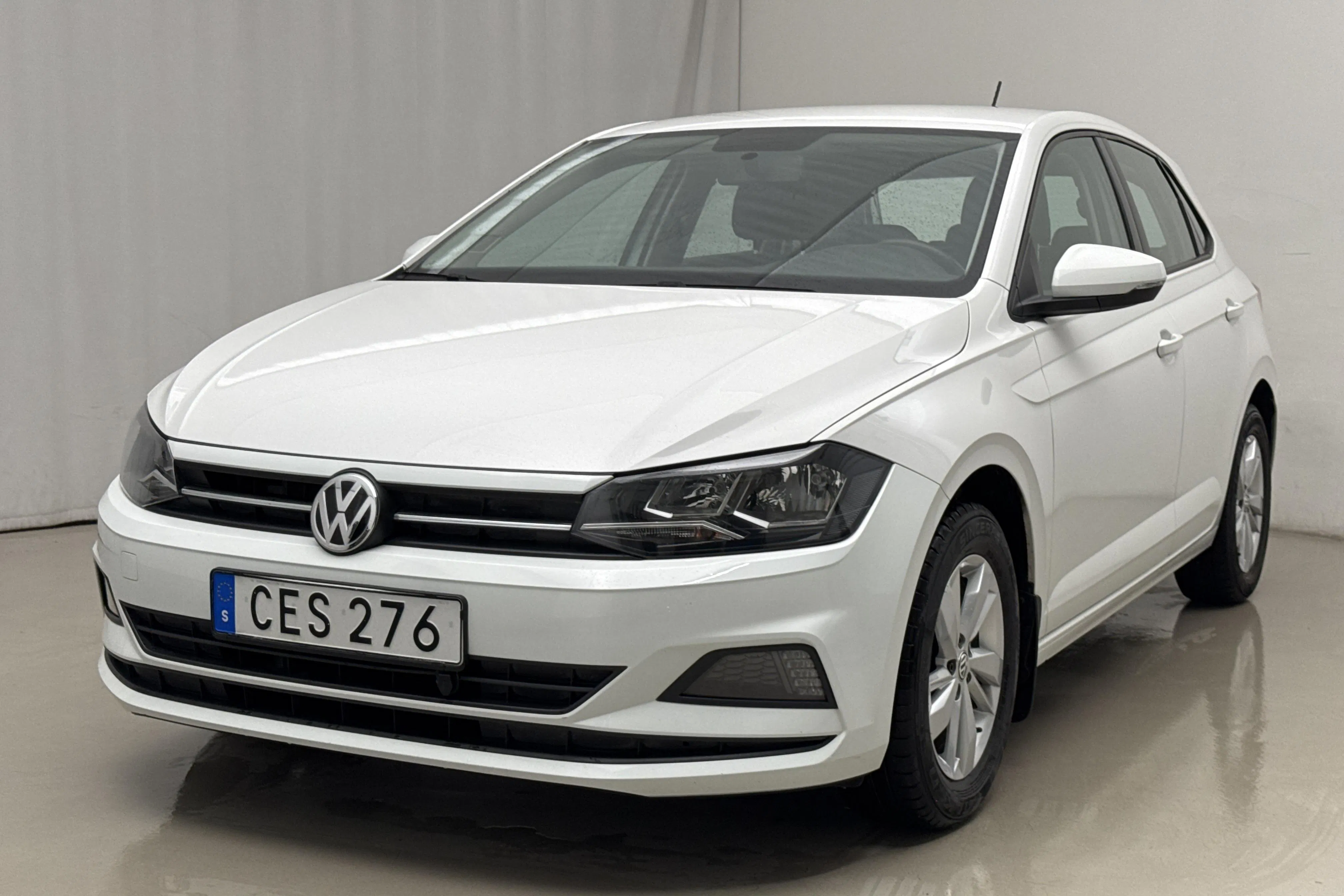 Presentationsfoto 1 av 15: VW Polo 1.0 TSI 5dr (95hk) - 4 663 mil - Manuell - vit - 2018