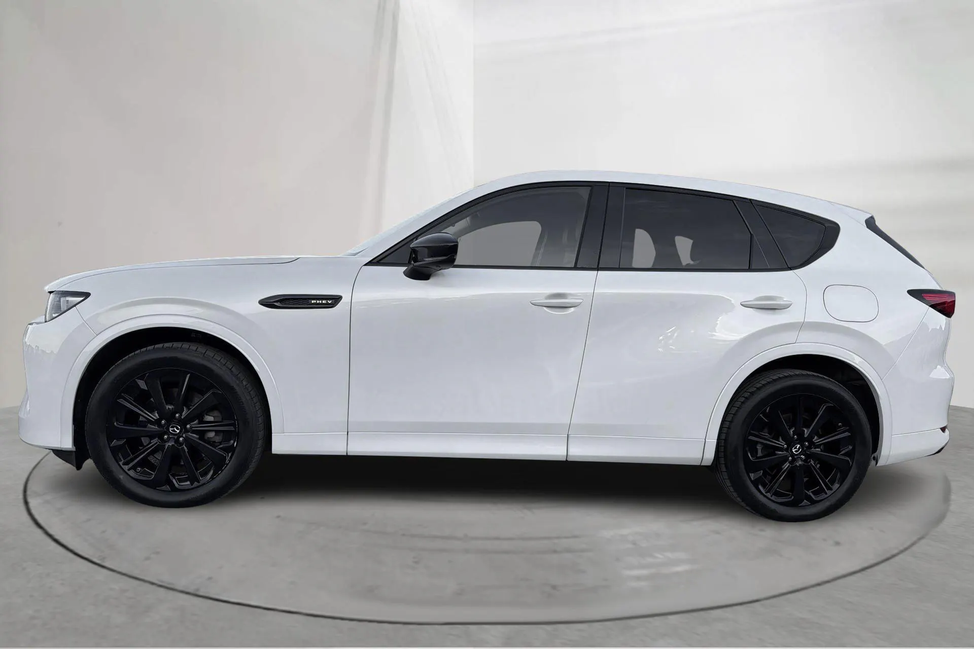 Presentation photo 2 of 20: Mazda CX-60 e-Skyactiv PHEV AWD (327hk) - 120 760 km - Automatic - white - 2023