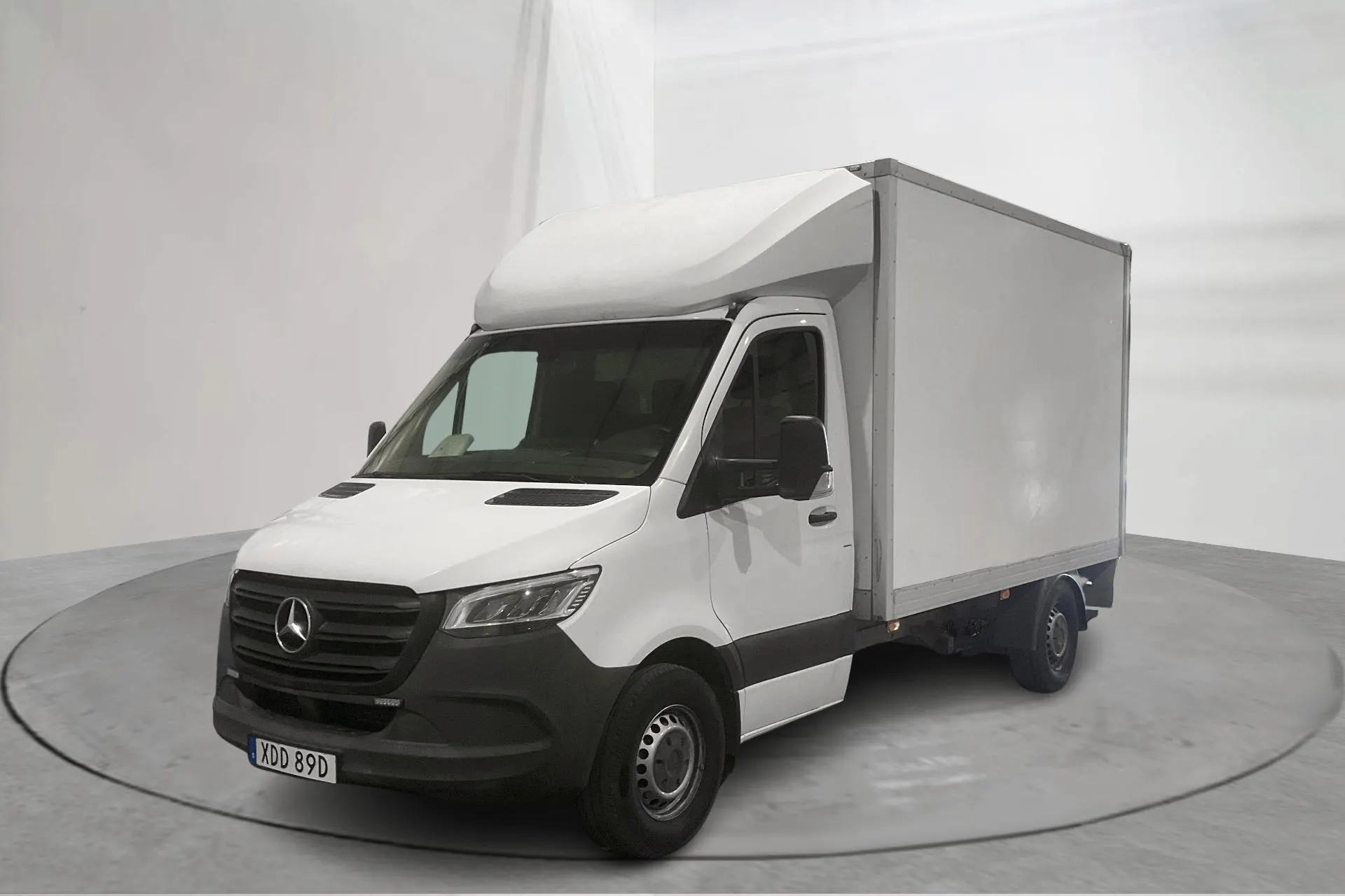 Presentationsfoto 1 av 14: Mercedes Sprinter 317 CDI RWD Volymskåp  (170hk) - 15 187 mil - Automat - vit - 2022