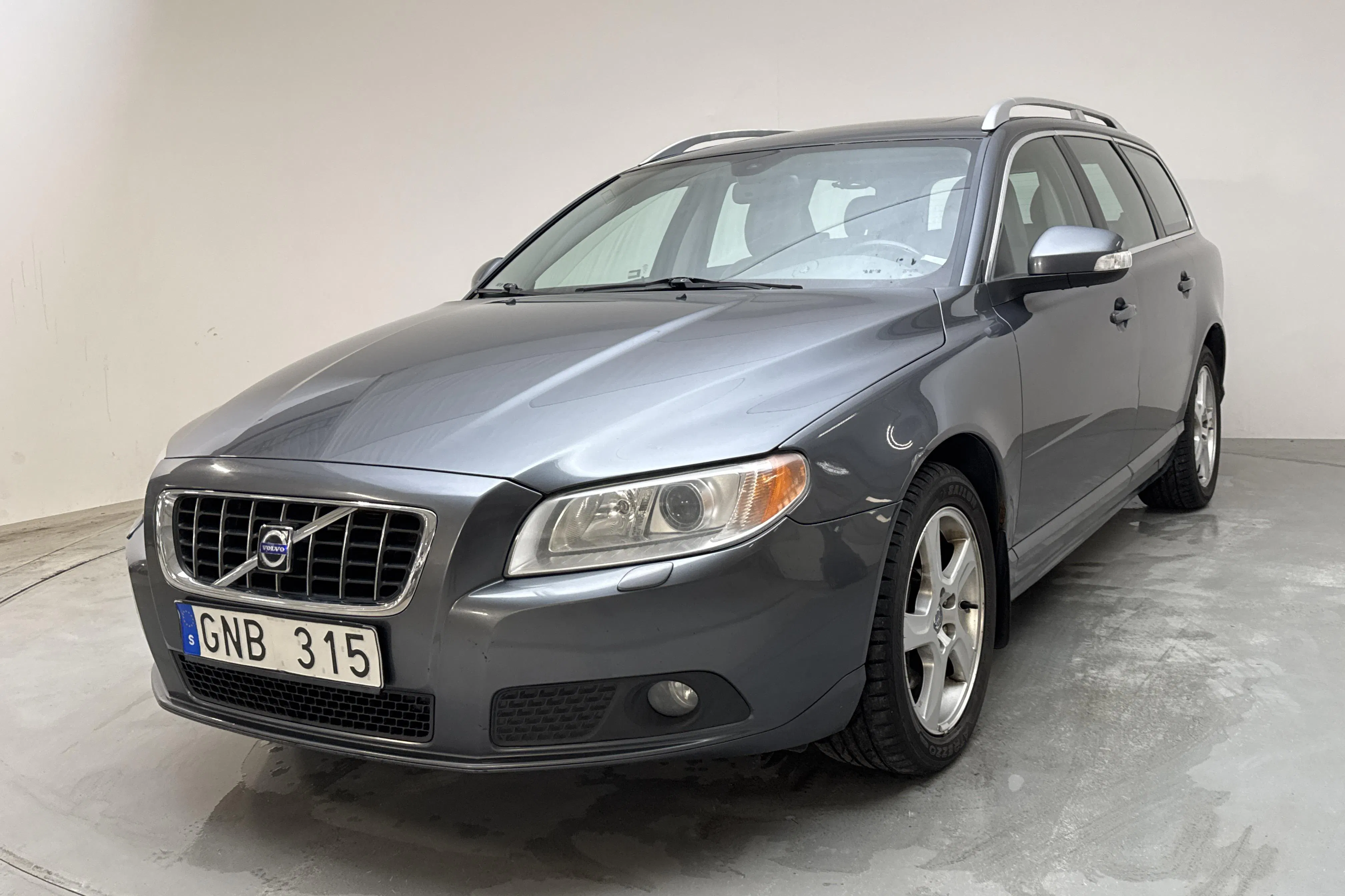 Volvo V70 II 3.2 (238hk)