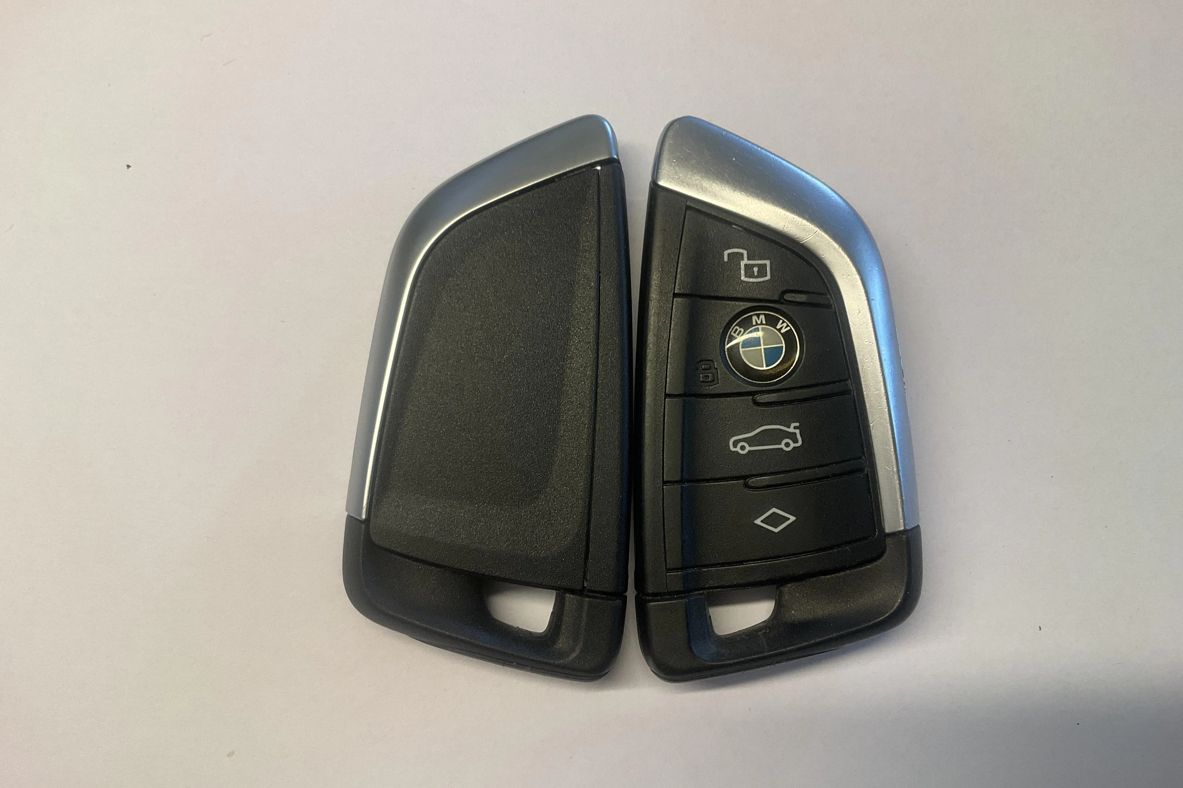 Presentationsfoto 19 av 19: BMW i4 eDrive40, G26 (340hk) - 8 388 mil - Automat - blå - 2024