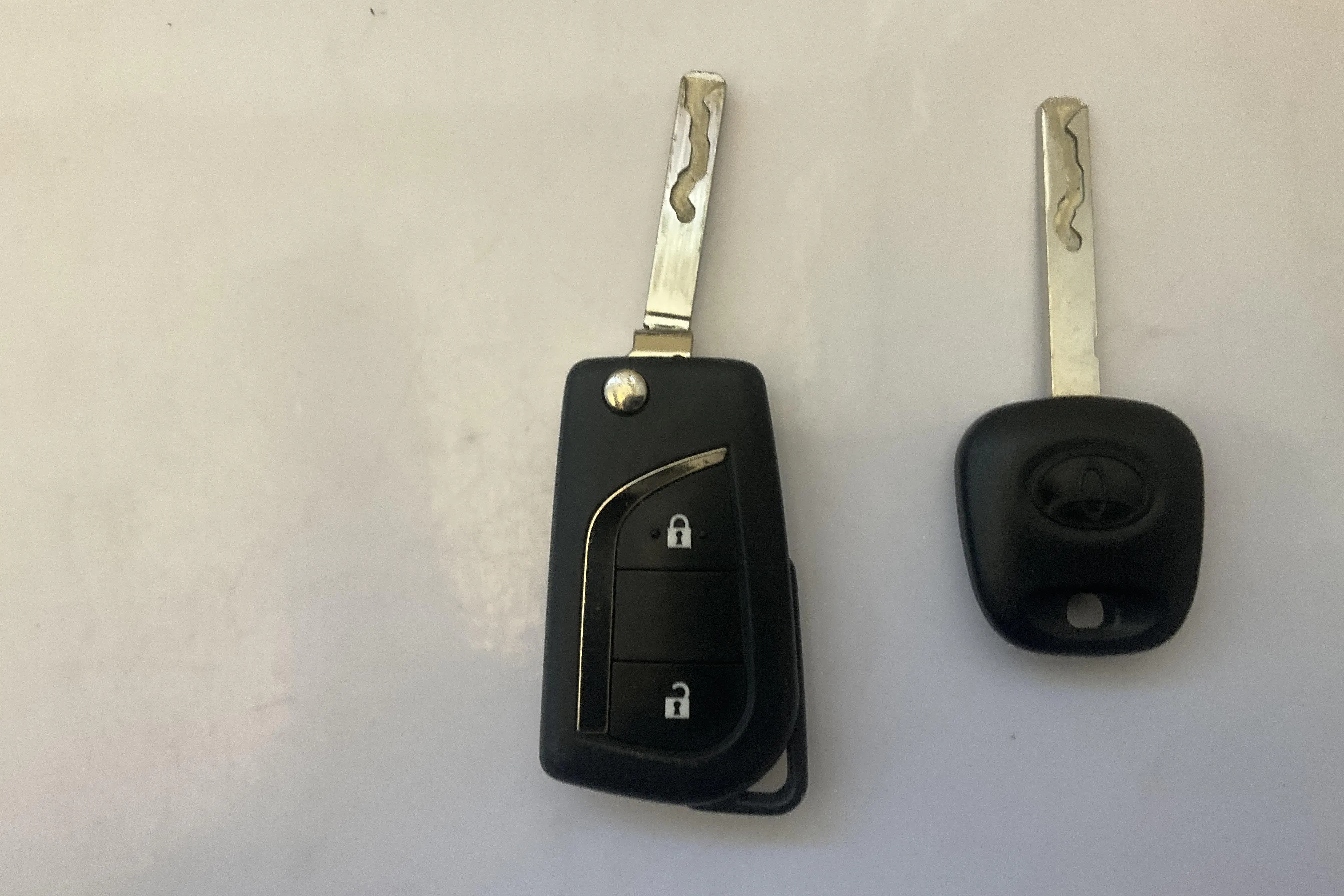 Presentationsfoto 13 av 13: Toyota Yaris 1.5 Hybrid 5dr (101hk) - 10 080 mil - Automat - vit - 2018