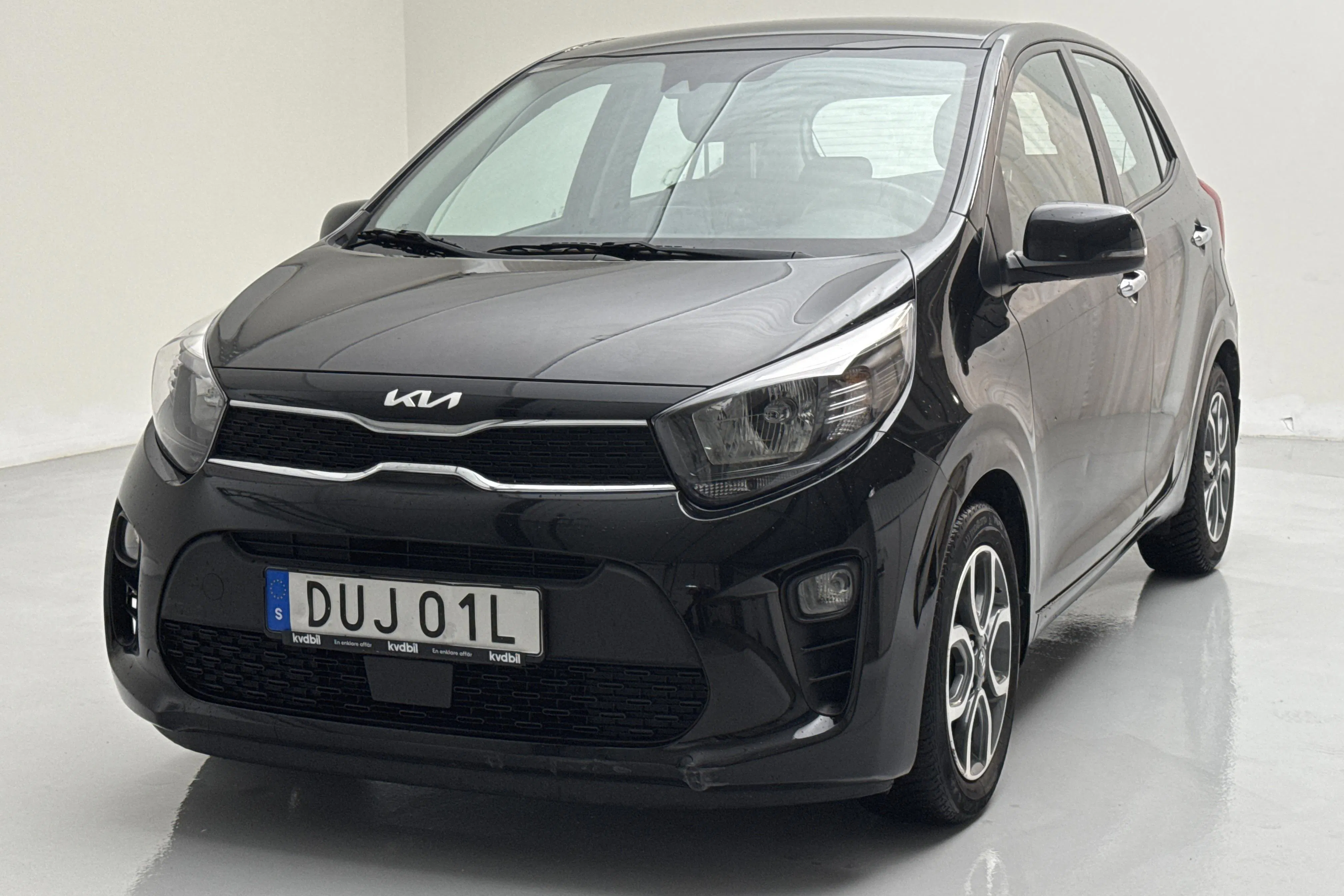 Presentation photo 1 of 14: KIA Picanto 1.0 DPI (67hk) - 79 750 km - Manual - black - 2023