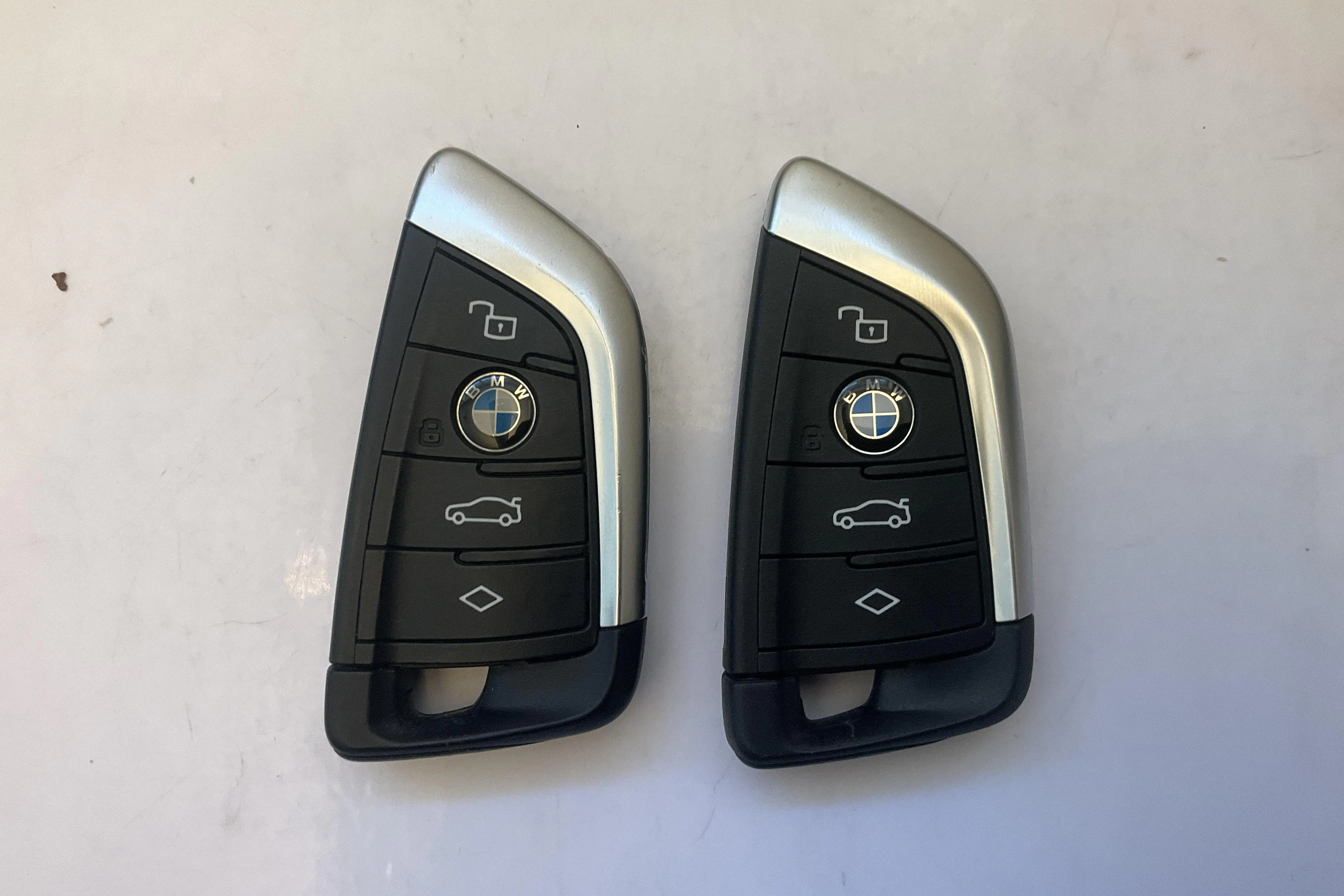 Presentationsfoto 17 av 17: BMW i4 eDrive40, G26 (340hk) - 8 744 mil - Automat - svart - 2023