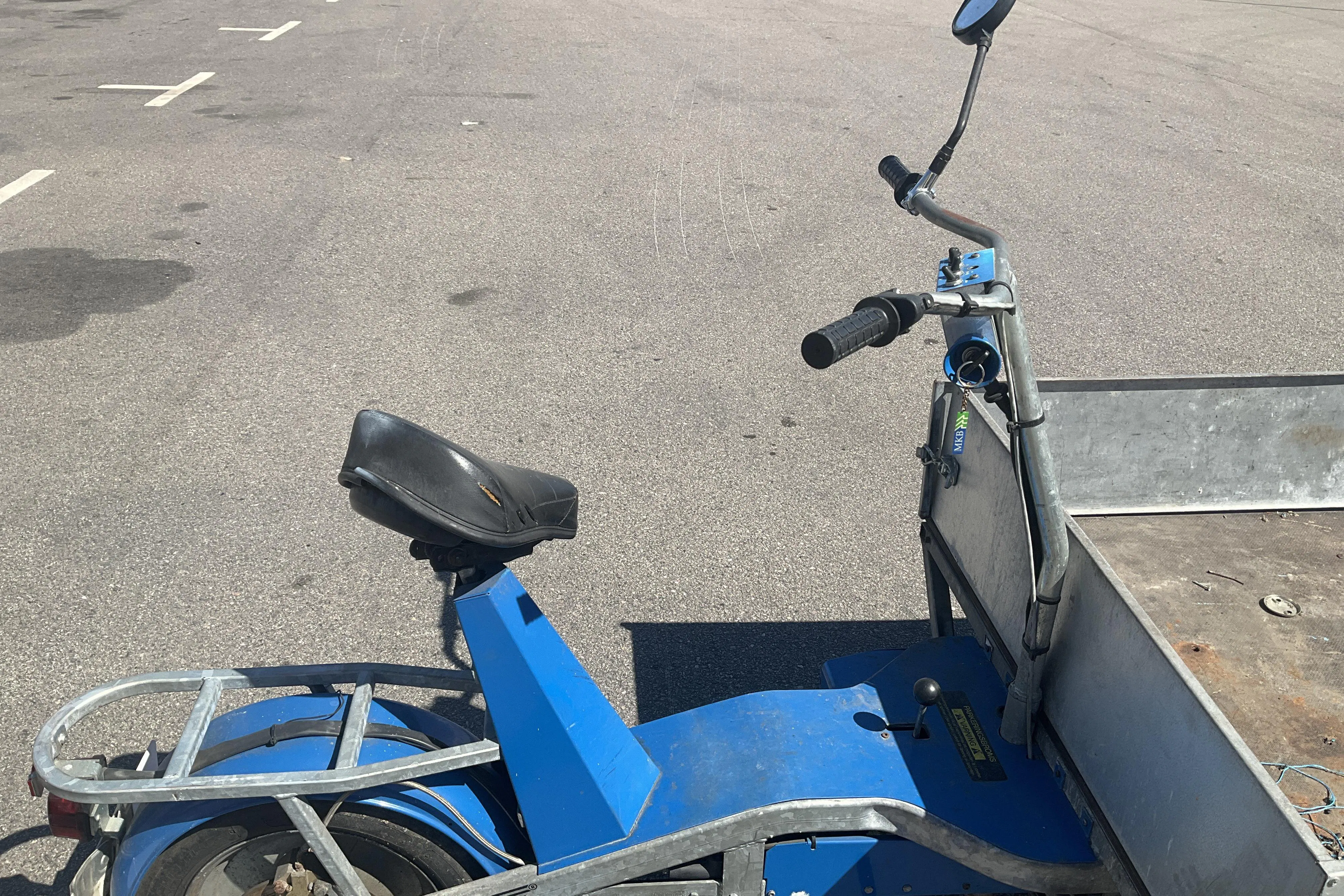Presentationsfoto 13 av 13: TRANSPORTEL Elmoped - 0 km - blå - 2005