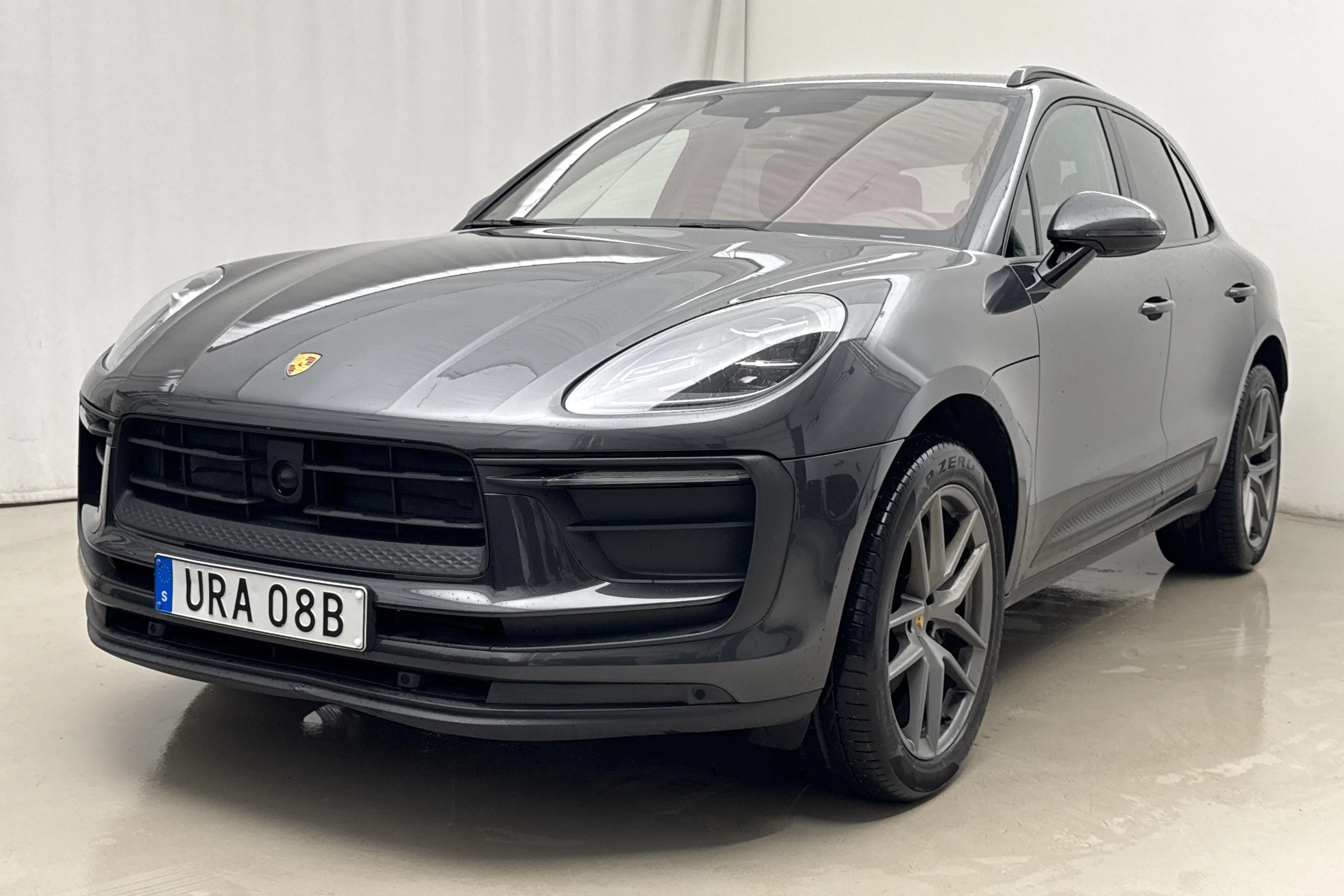 Presentation photo 1 of 20: Porsche Macan (265hk) - 78 790 km - Automatic - gray - 2023