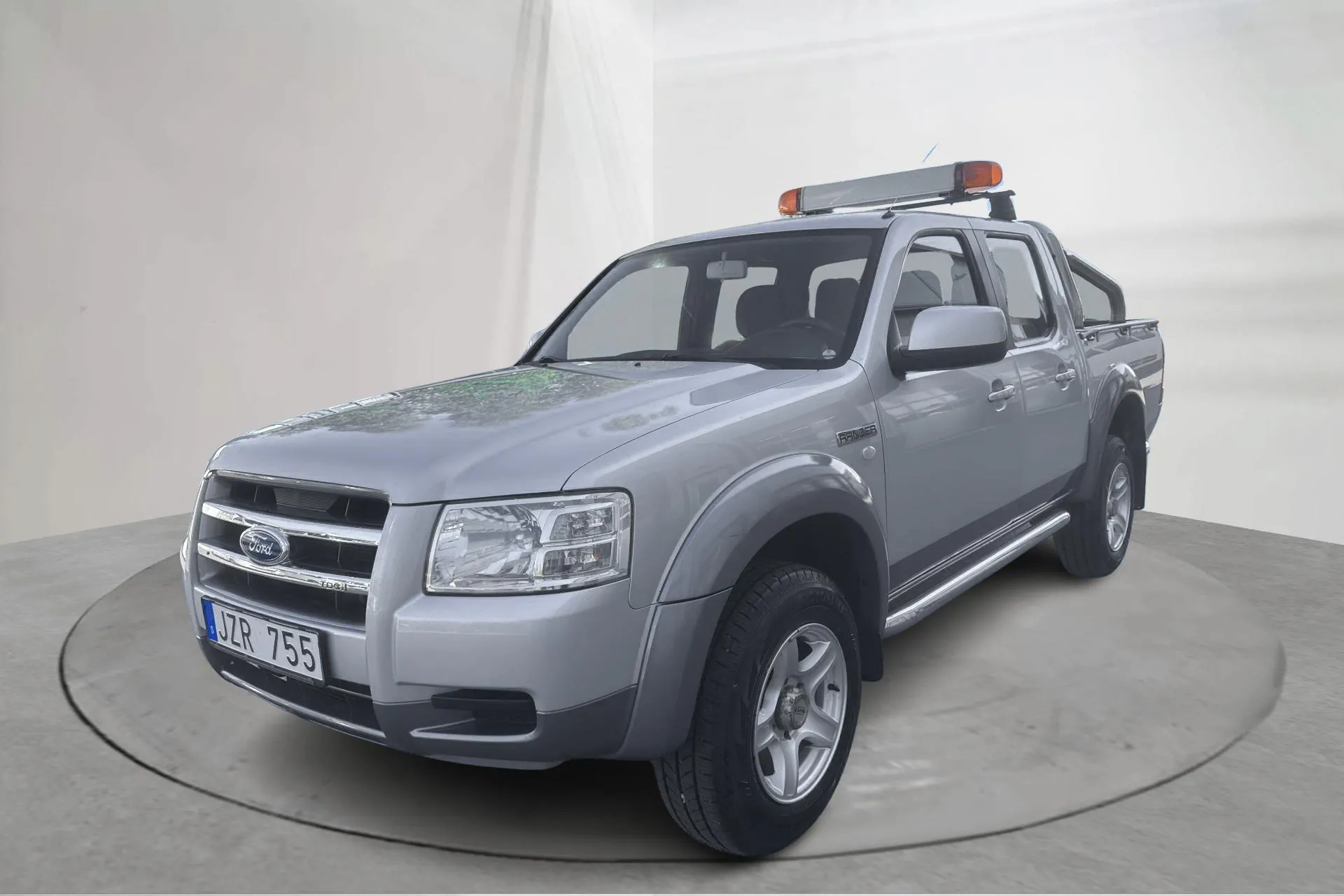 Presentation photo 1 of 14: Ford Ranger 2.5 TDCi 4WD (143hk) - 206 590 km - Manual - gray - 2009