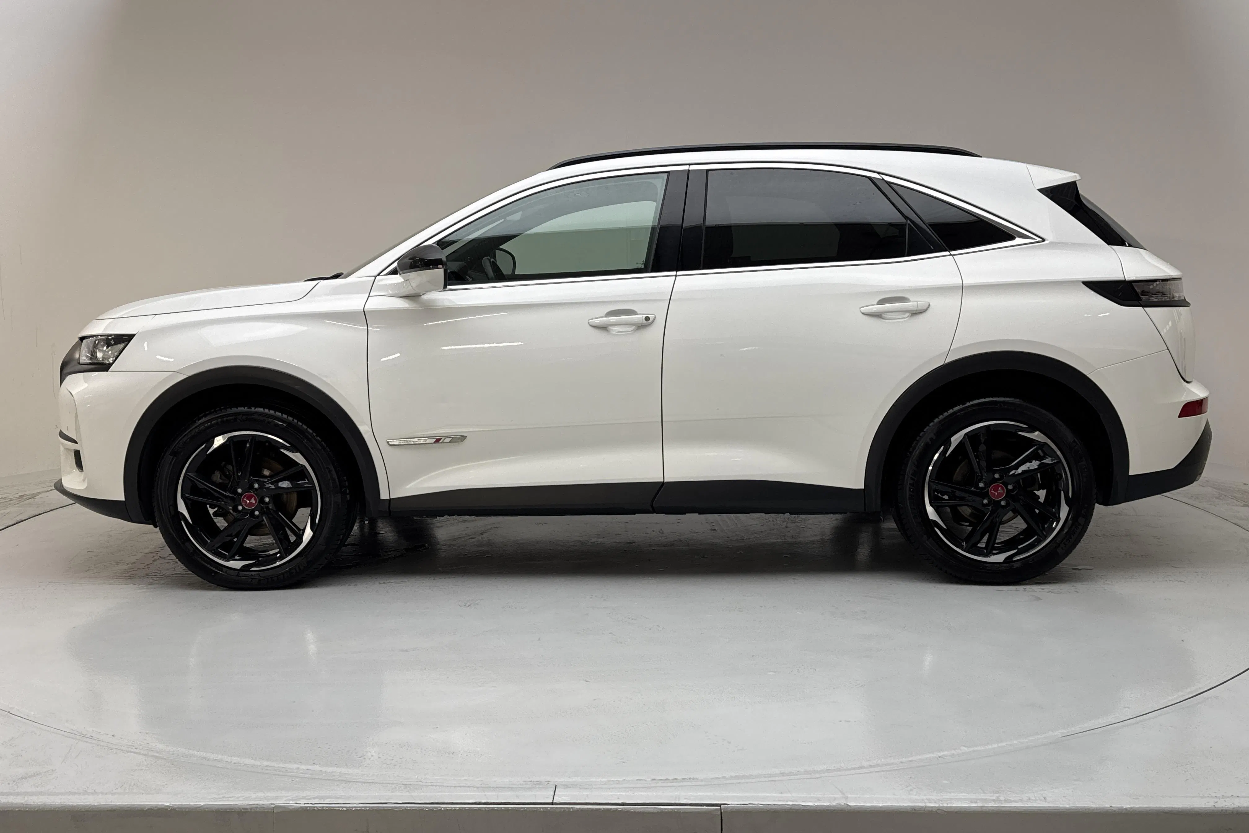 Presentation photo 2 of 14: DS DS7 Crossback PureTech (180hk) - 70 040 km - Automatic - white - 2022
