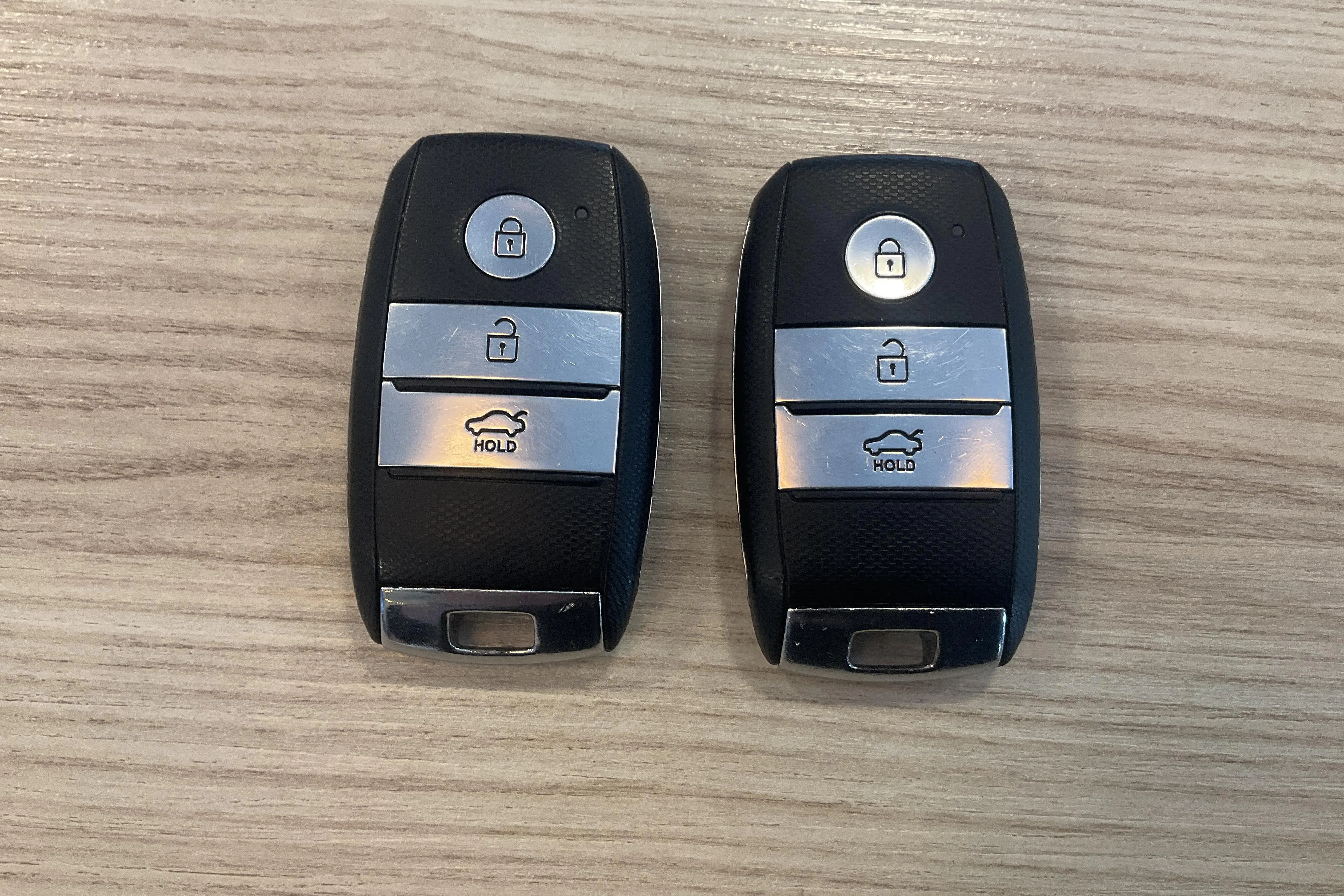 Presentationsfoto 18 av 18: KIA Optima 2.0 GDi Plug-in Hybrid SW (205hk) - 13 347 mil - Automat - grå - 2019