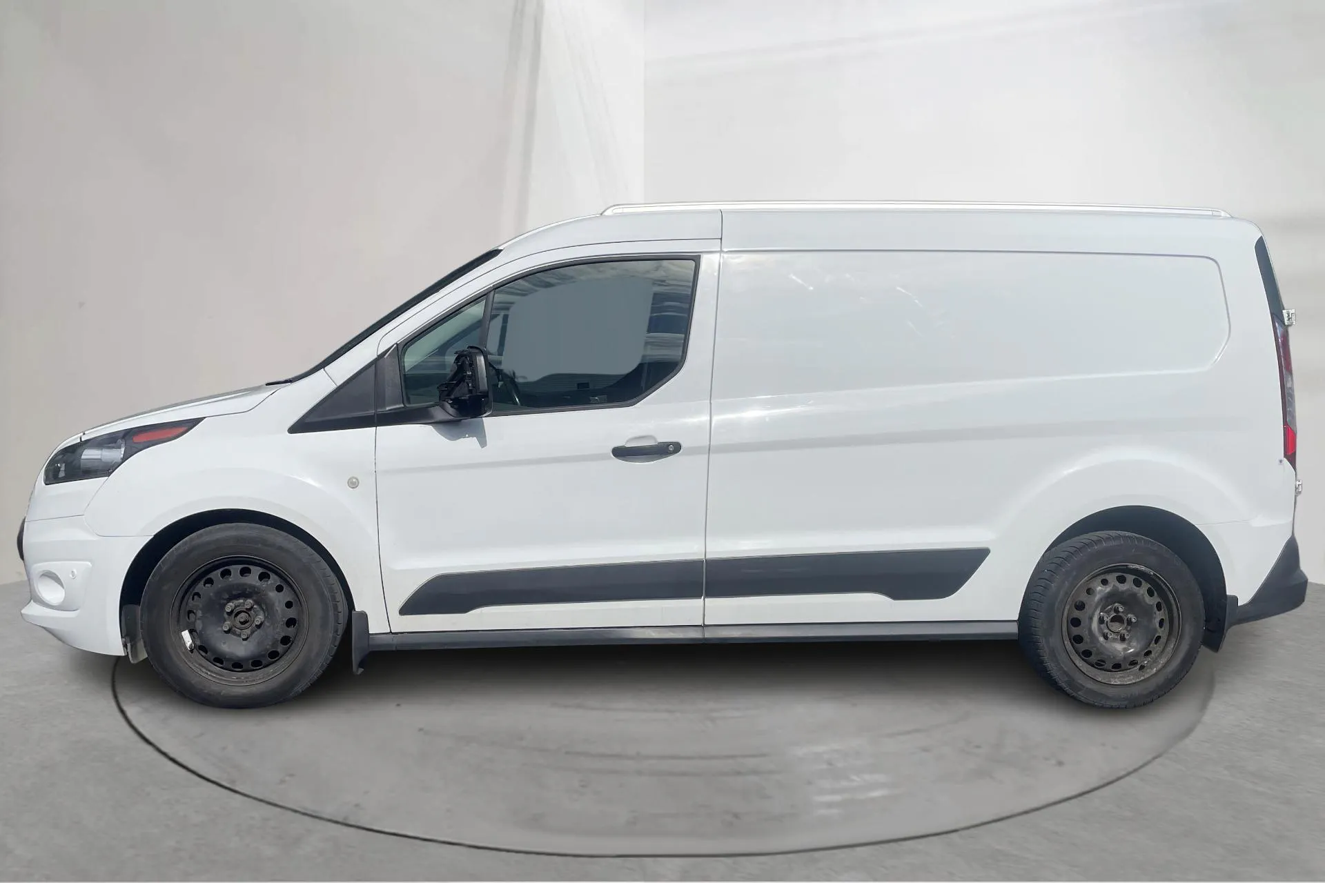 Presentationsfoto 2 av 14: Ford Transit Connect 1.5 TDCi (120hk) - 16 202 mil - Automat - vit - 2016