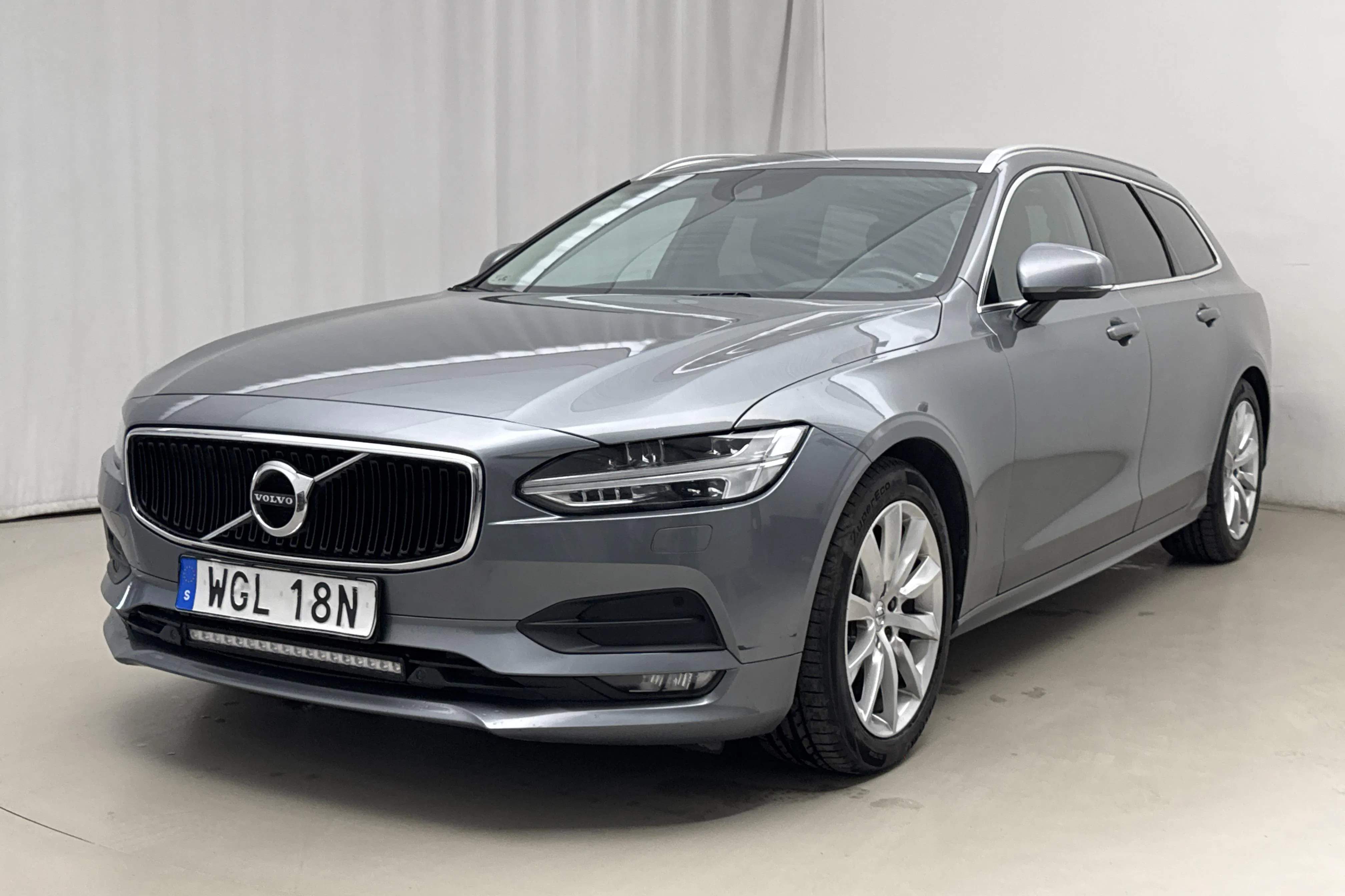 Volvo V90 D4 (190hk)