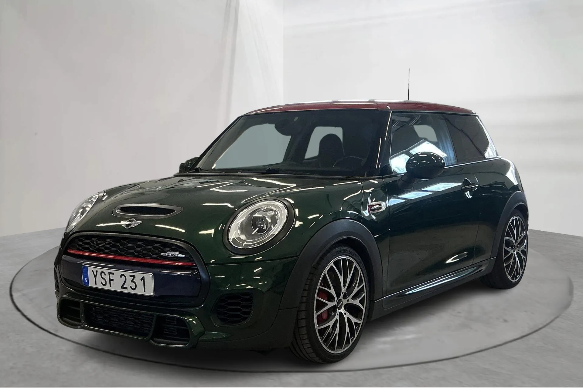 MINI John Cooper Works 3dr (231hk)