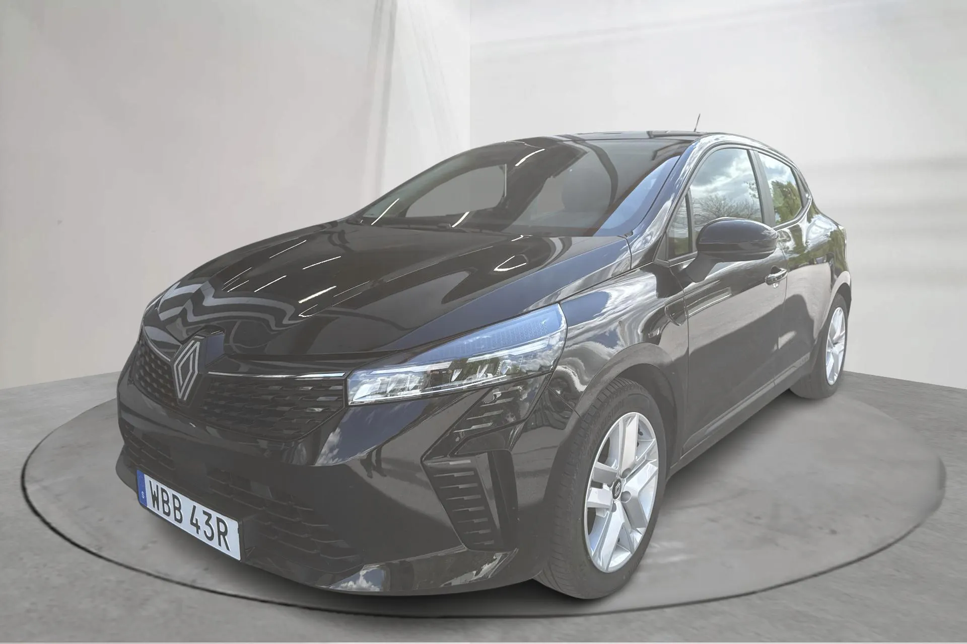 Presentationsfoto 1 av 12: Renault Clio V 1.6 E-TECH 5dr (145hk) - 1 759 mil - Automat - svart - 2024