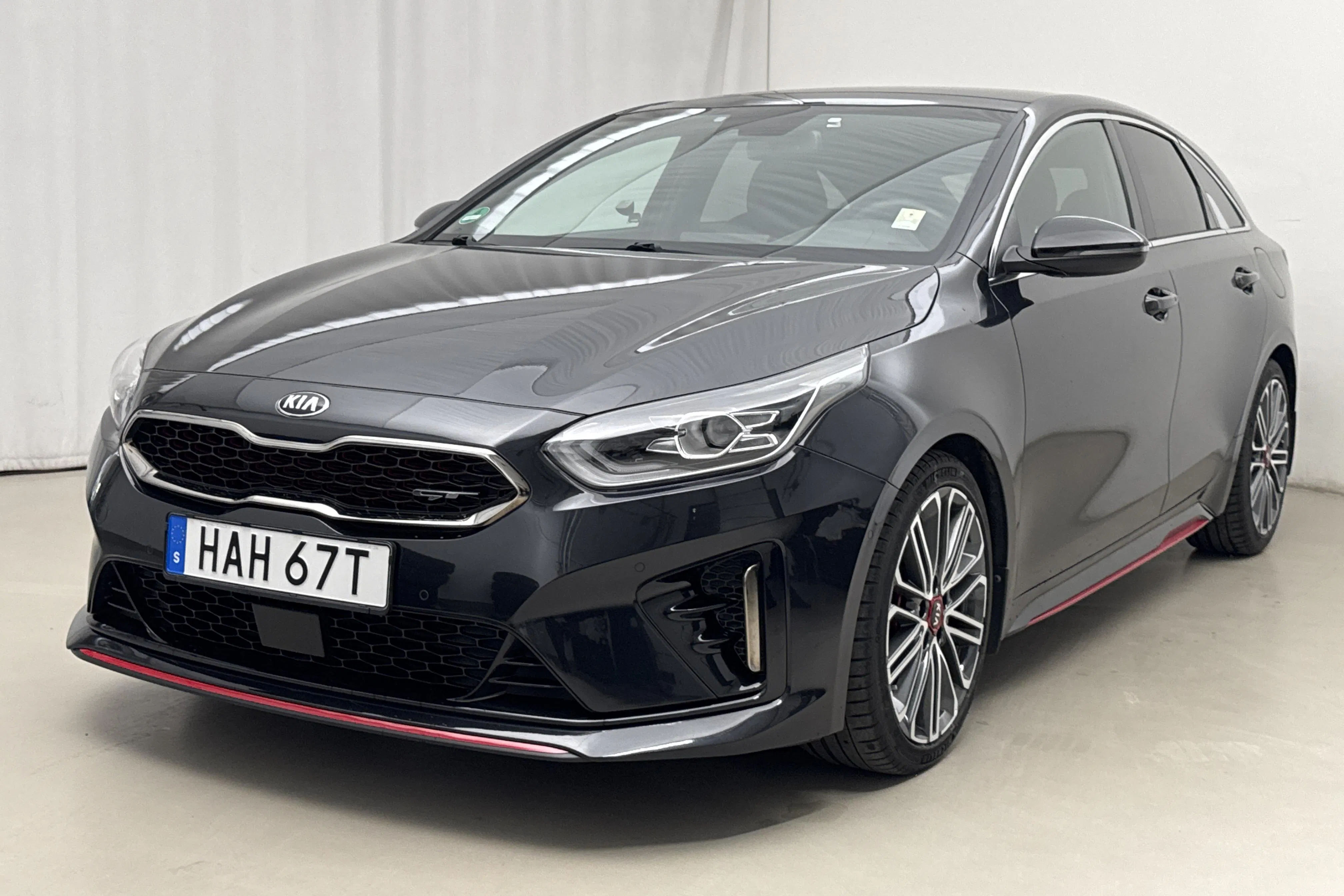 KIA ProCeed 1.6 T-GDi (204hk)