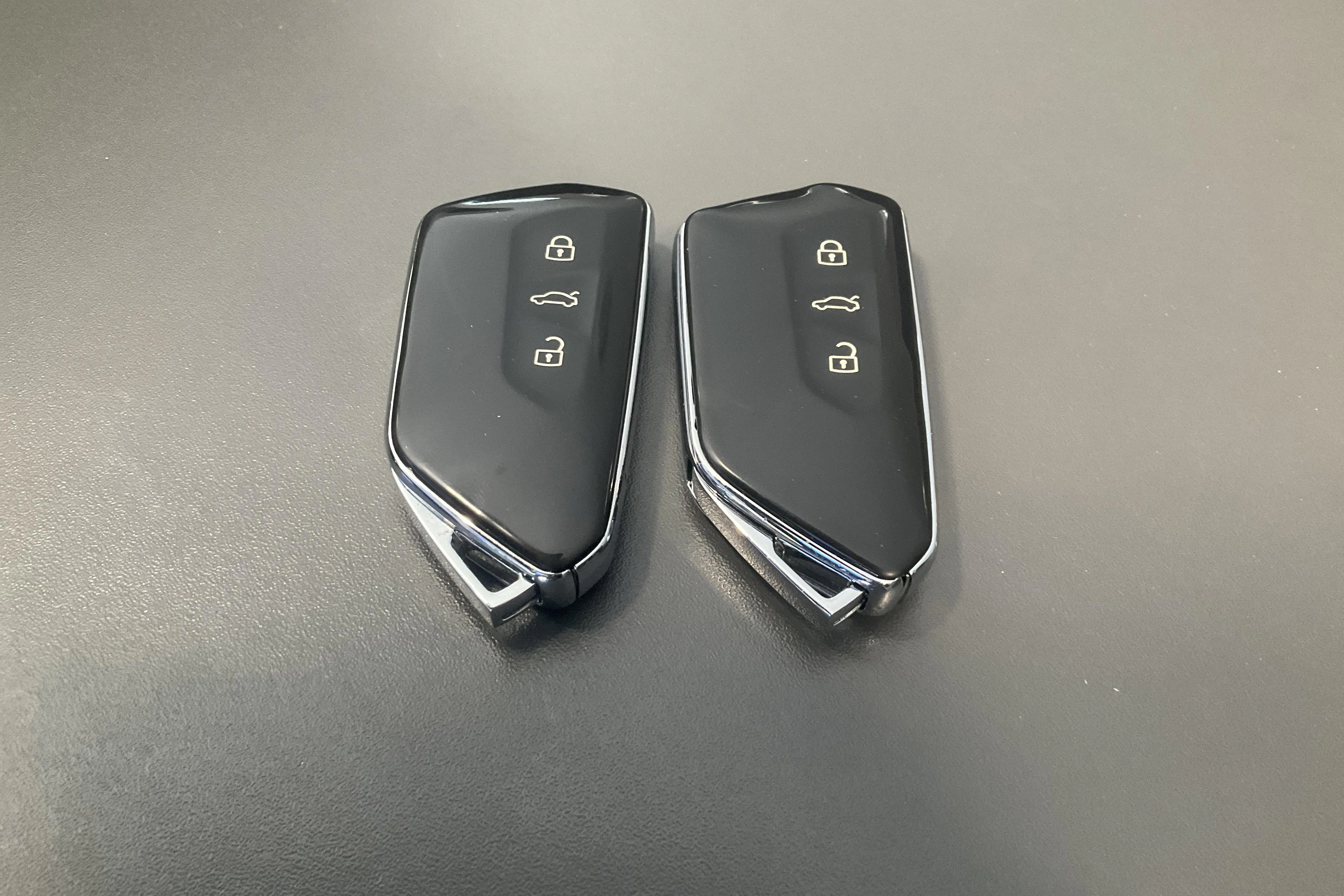 Presentation photo 23 of 23: VW ID.4 77kWh (204hk) - 115 350 km - Automatic - Dark Grey - 2021
