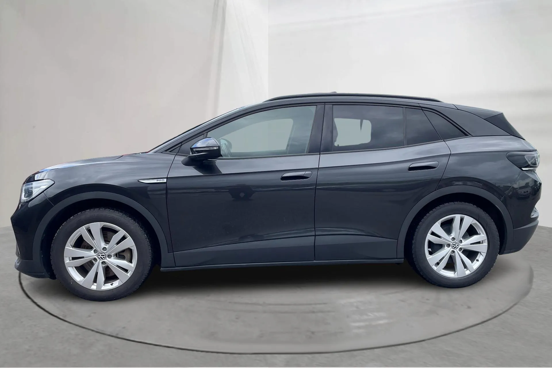 Presentation photo 2 of 23: VW ID.4 77kWh (204hk) - 115 350 km - Automatic - Dark Grey - 2021