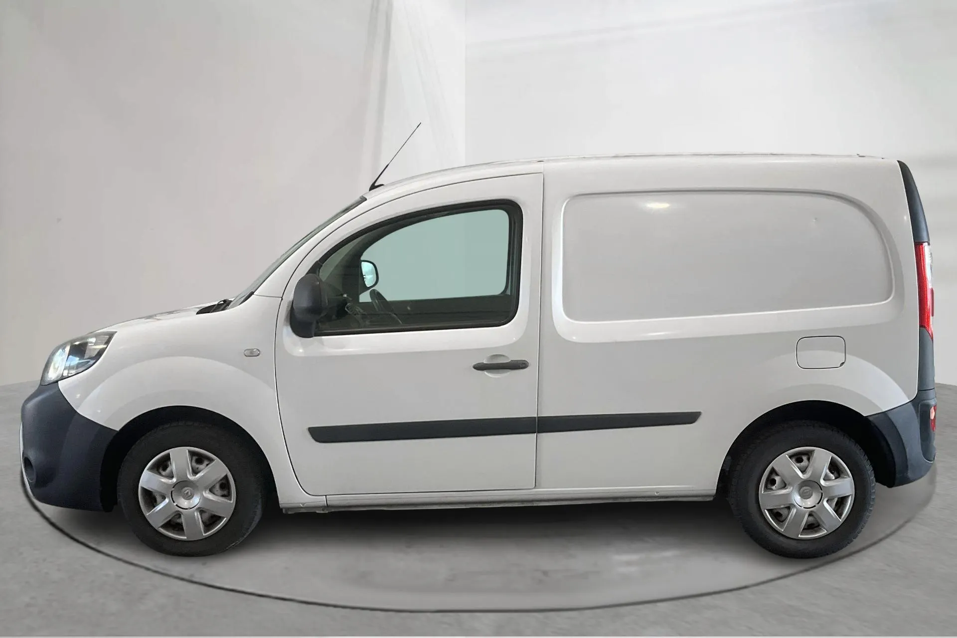 Presentationsfoto 2 av 11: Renault Kangoo 1.5 dCi Skåp (90hk) - 11 315 mil - Manuell - vit - 2014