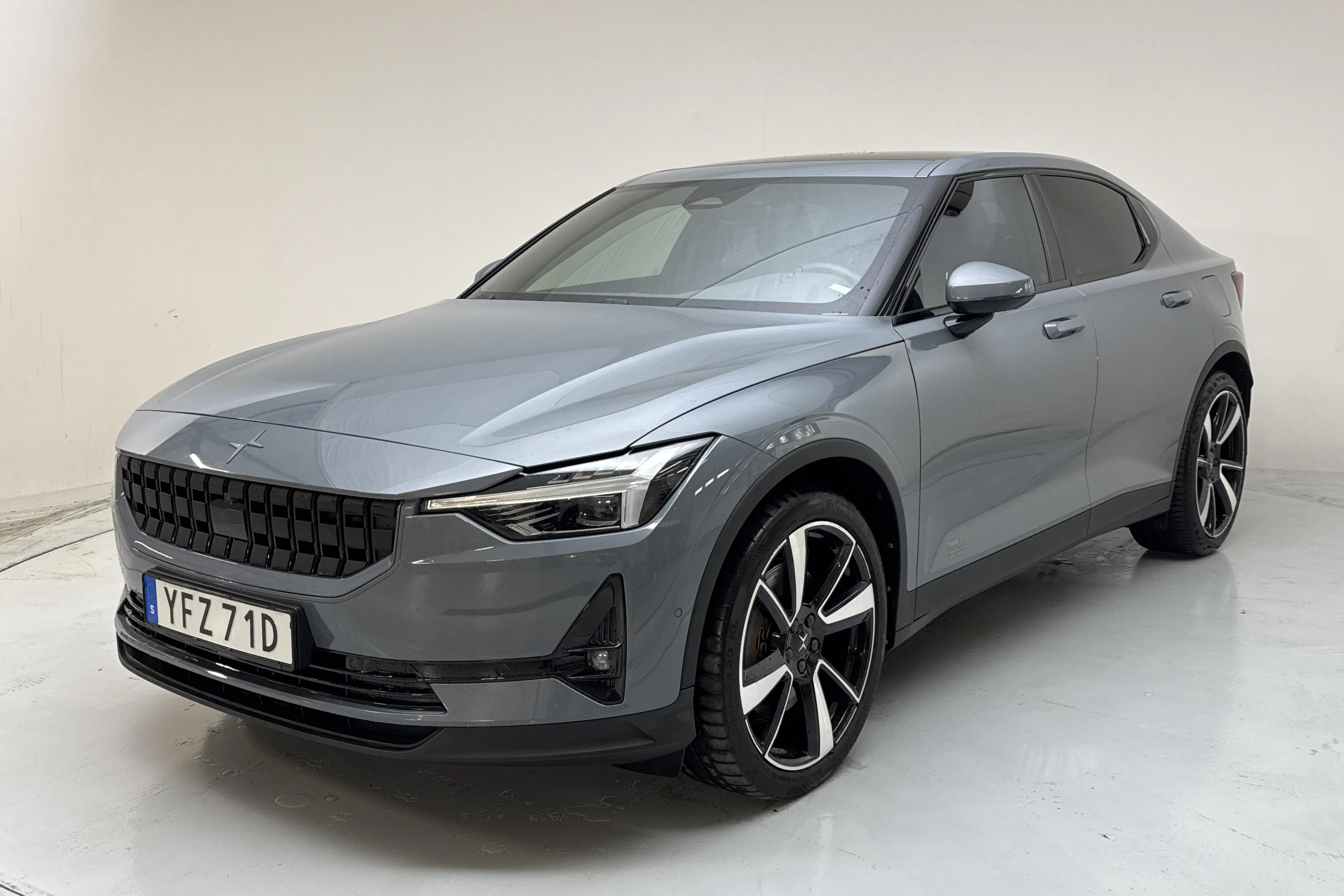 Presentationsfoto 1 av 22: Polestar 2 Standard range Single motor (224hk) - 7 027 mil - Automat - grå - 2022