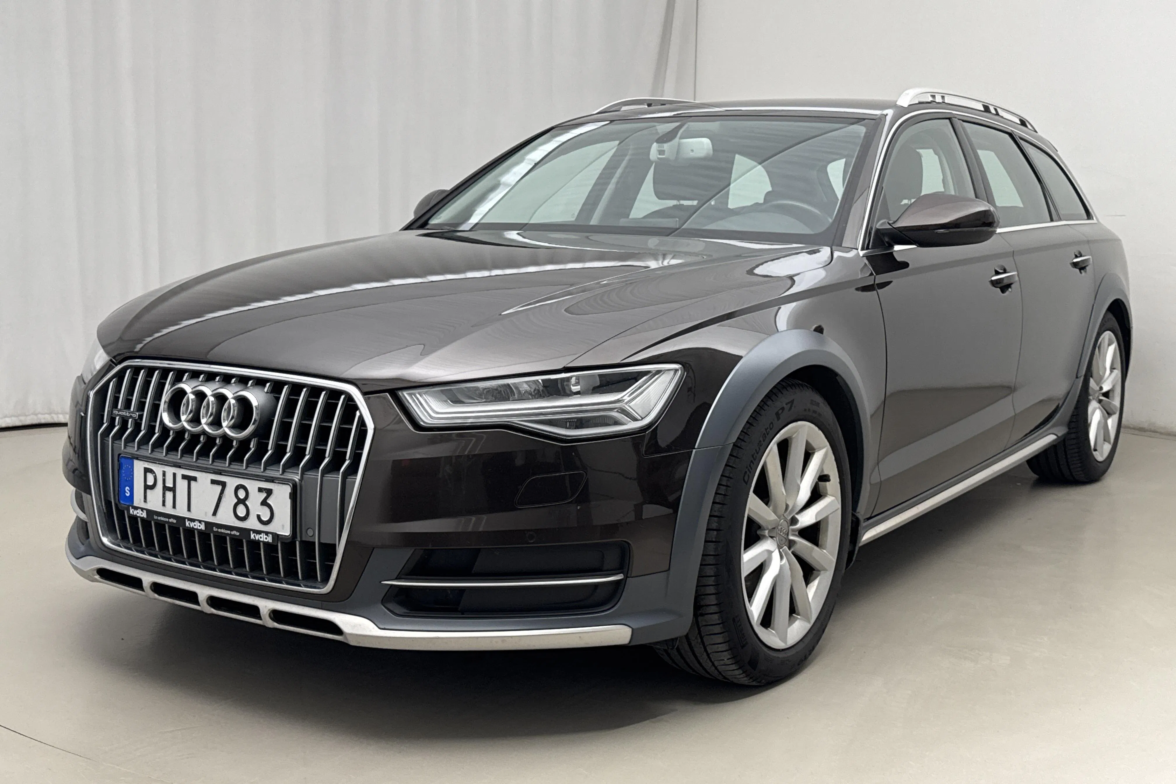 Presentationsfoto 1 av 17: Audi A6 Allroad 3.0 TDI quattro (218hk) - 14 857 mil - Automat - brun - 2017