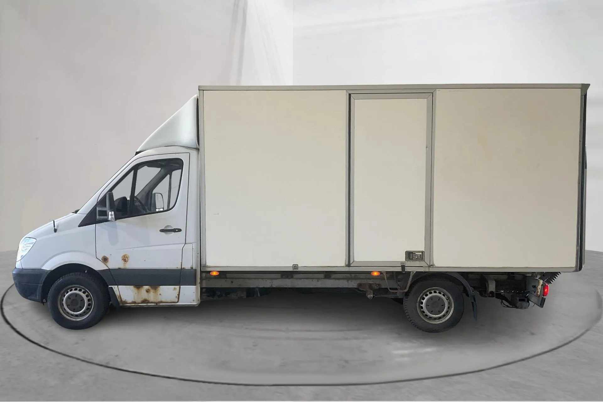 Presentation photo 2 of 10: Mercedes Sprinter 315 CDI Volymskåp (150hk) - 266 490 km - Automatic - white - 2009