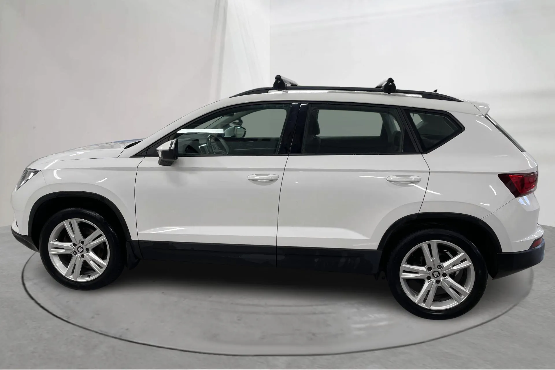Presentation photo 2 of 14: Seat Ateca 1.4 TSI ACT 4Drive (150hk) - 111 050 km - Automatic - white - 2018