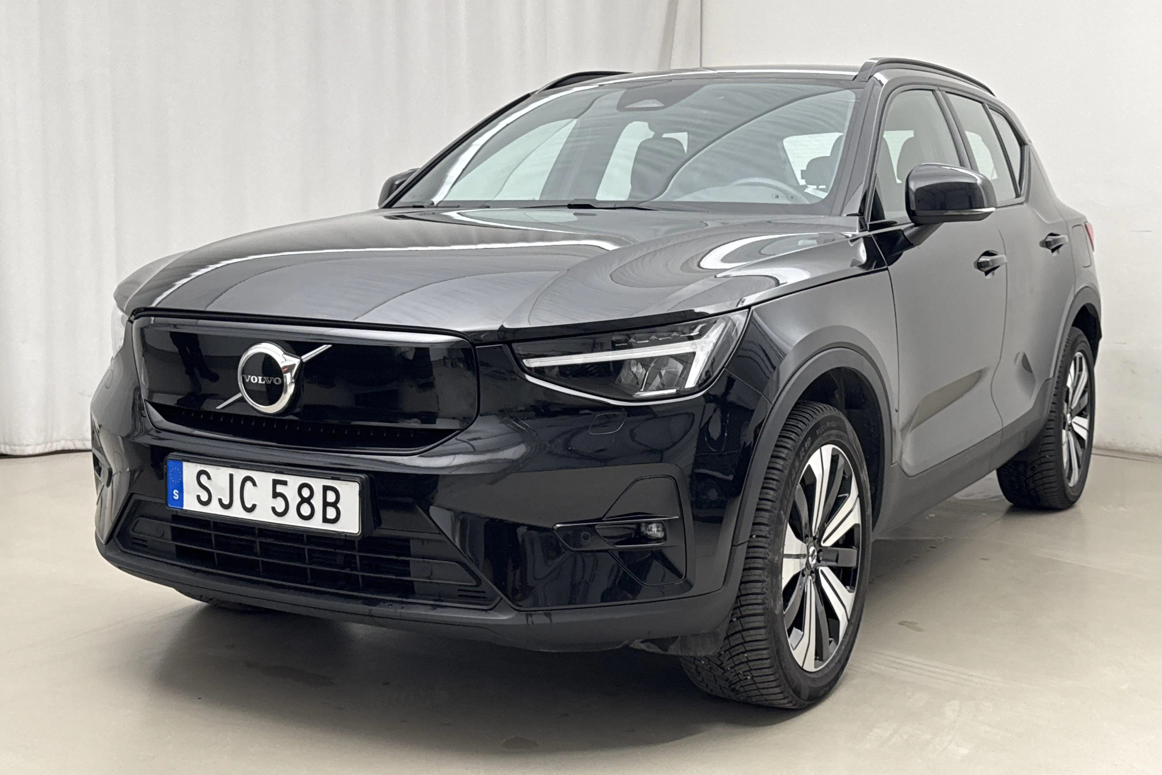 Volvo XC40 P6 Recharge (231hk)