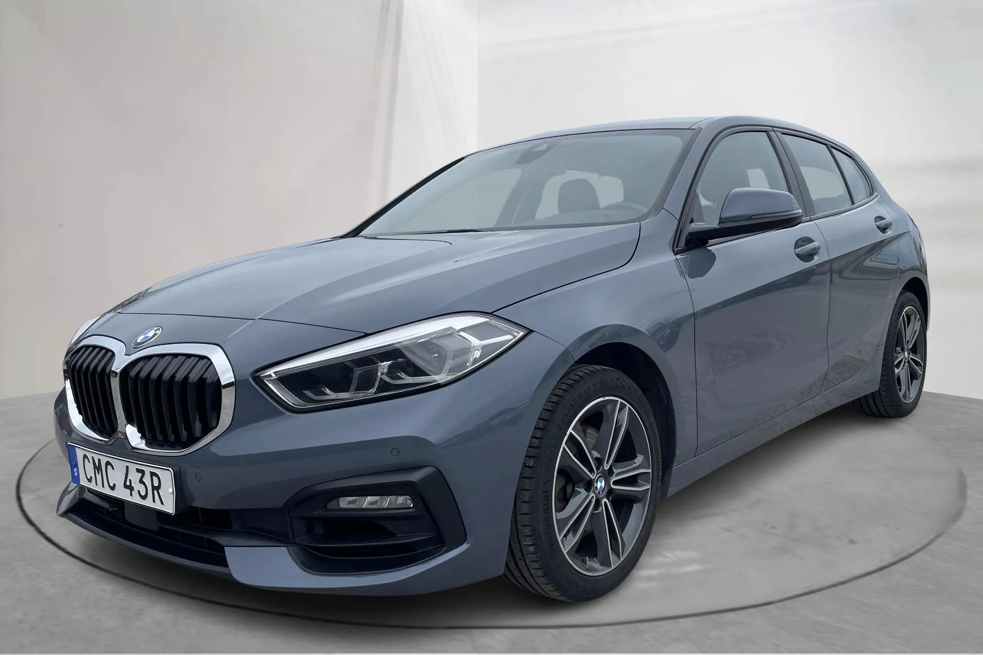 BMW 118i 5dr, F40 (140hk)
