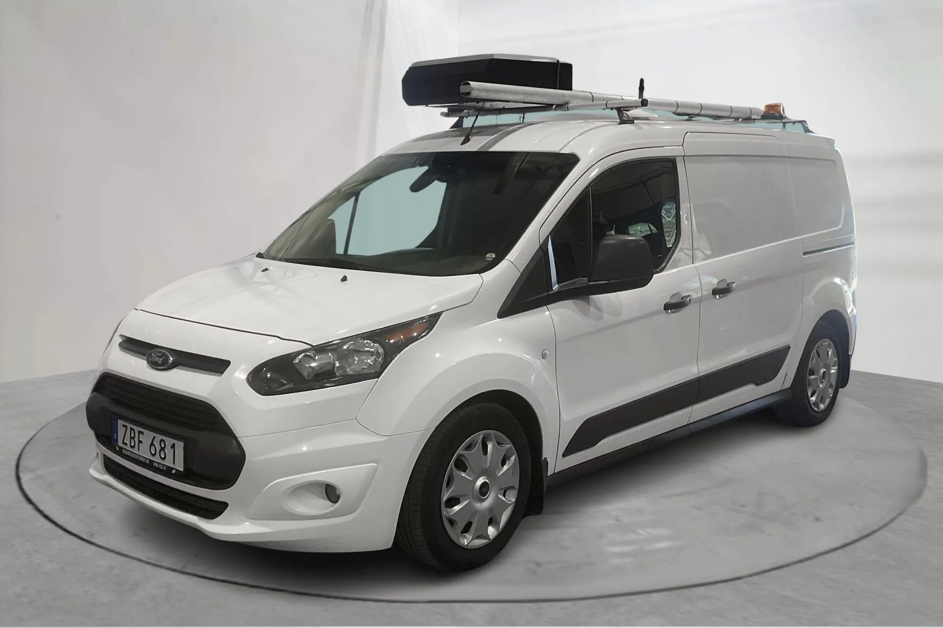Presentationsfoto 1 av 14: Ford Transit Connect 1.5 TDCi (100hk) - 14 648 mil - Manuell - vit - 2018