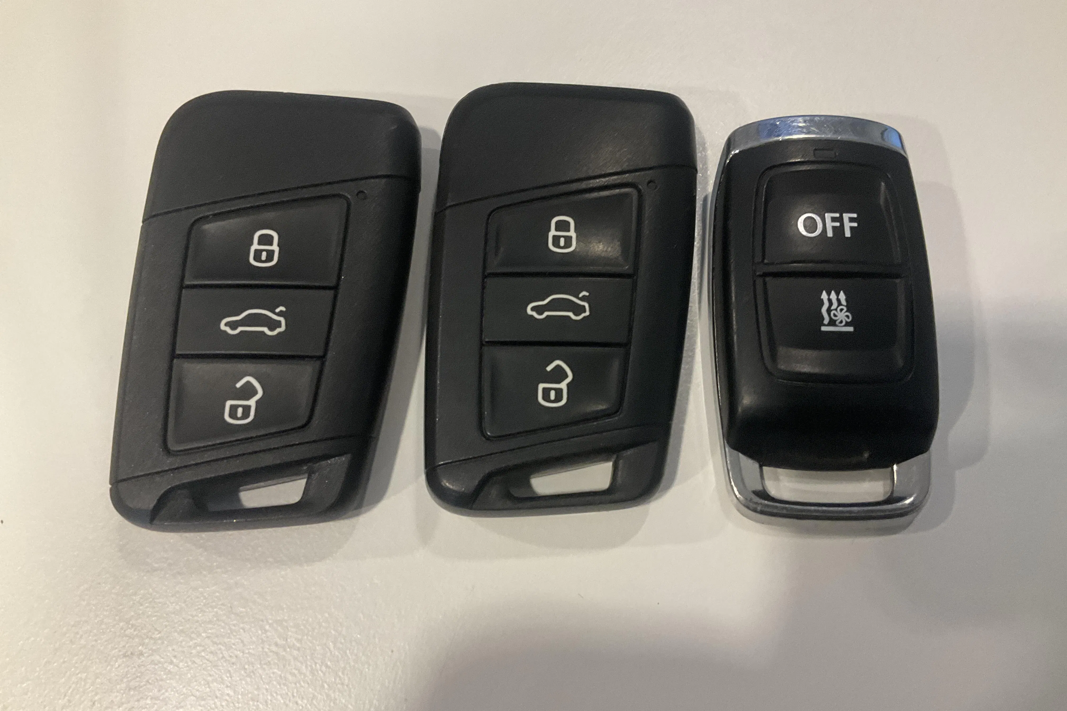 Presentationsfoto 19 av 19: Skoda Karoq 2.0 TDI 4X4 (150hk) - 11 506 mil - Automat - vit - 2023